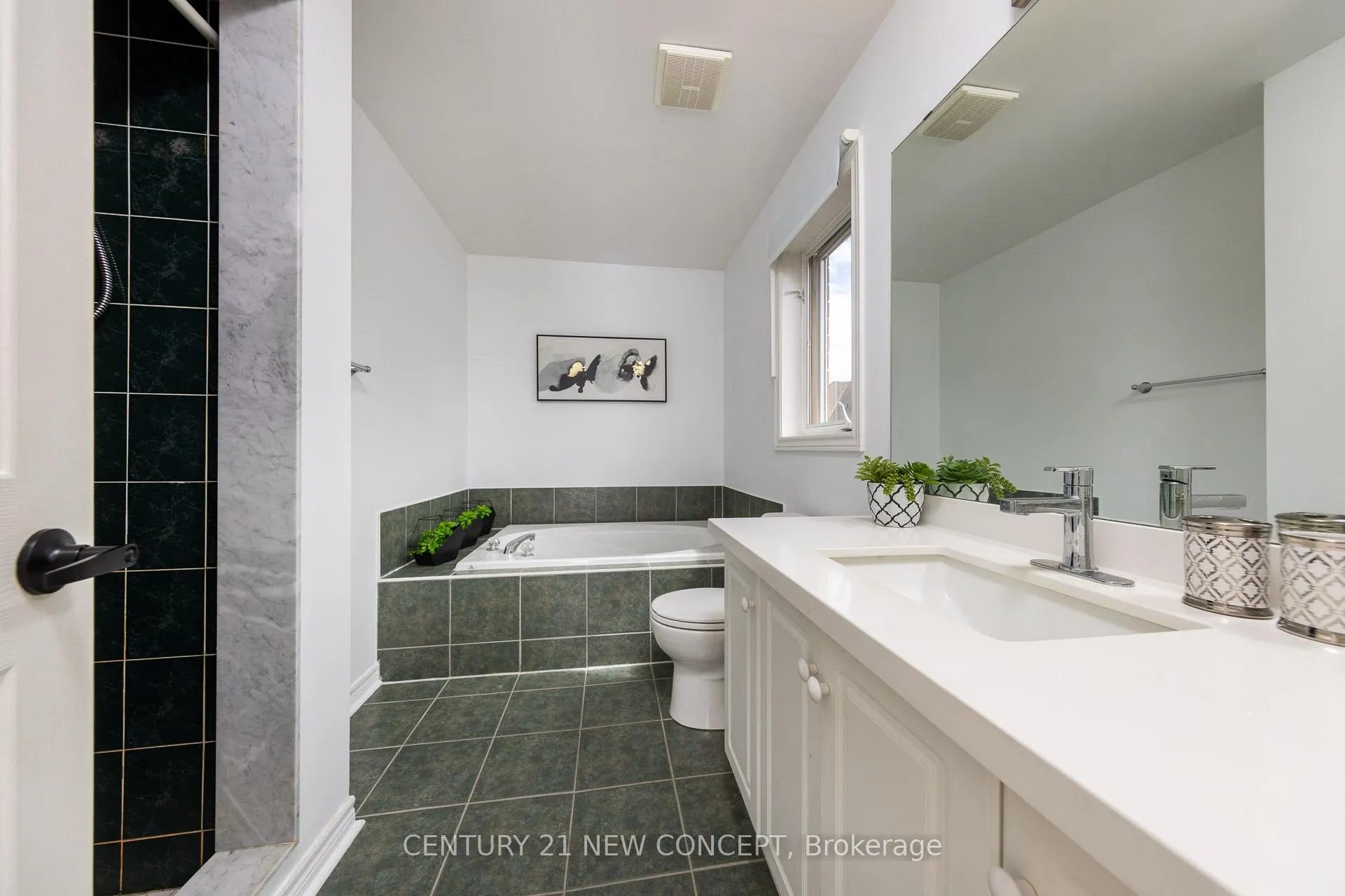 Photo 25 of 73 Steckley Street, Aurora, Bayview Wellington — HOMEH