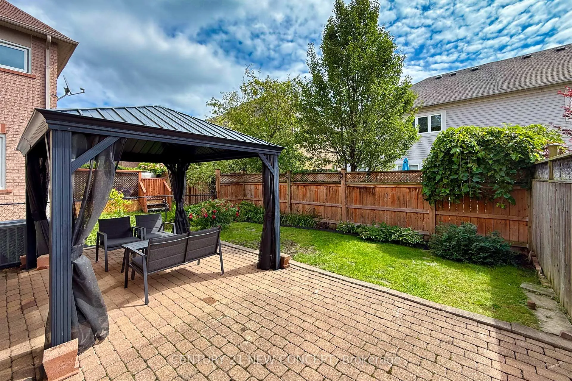 Photo 38 of 73 Steckley Street, Aurora, Bayview Wellington — HOMEH