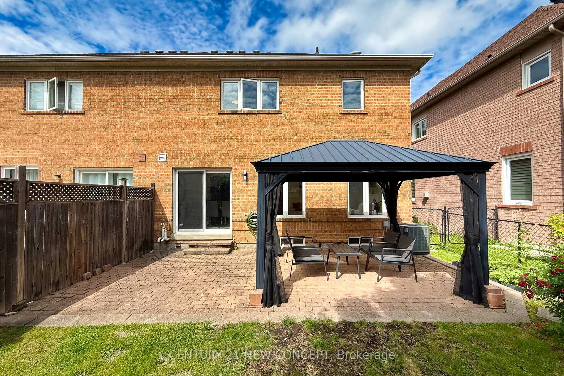 Photo 43 of 73 Steckley Street, Aurora, Bayview Wellington — HOMEH