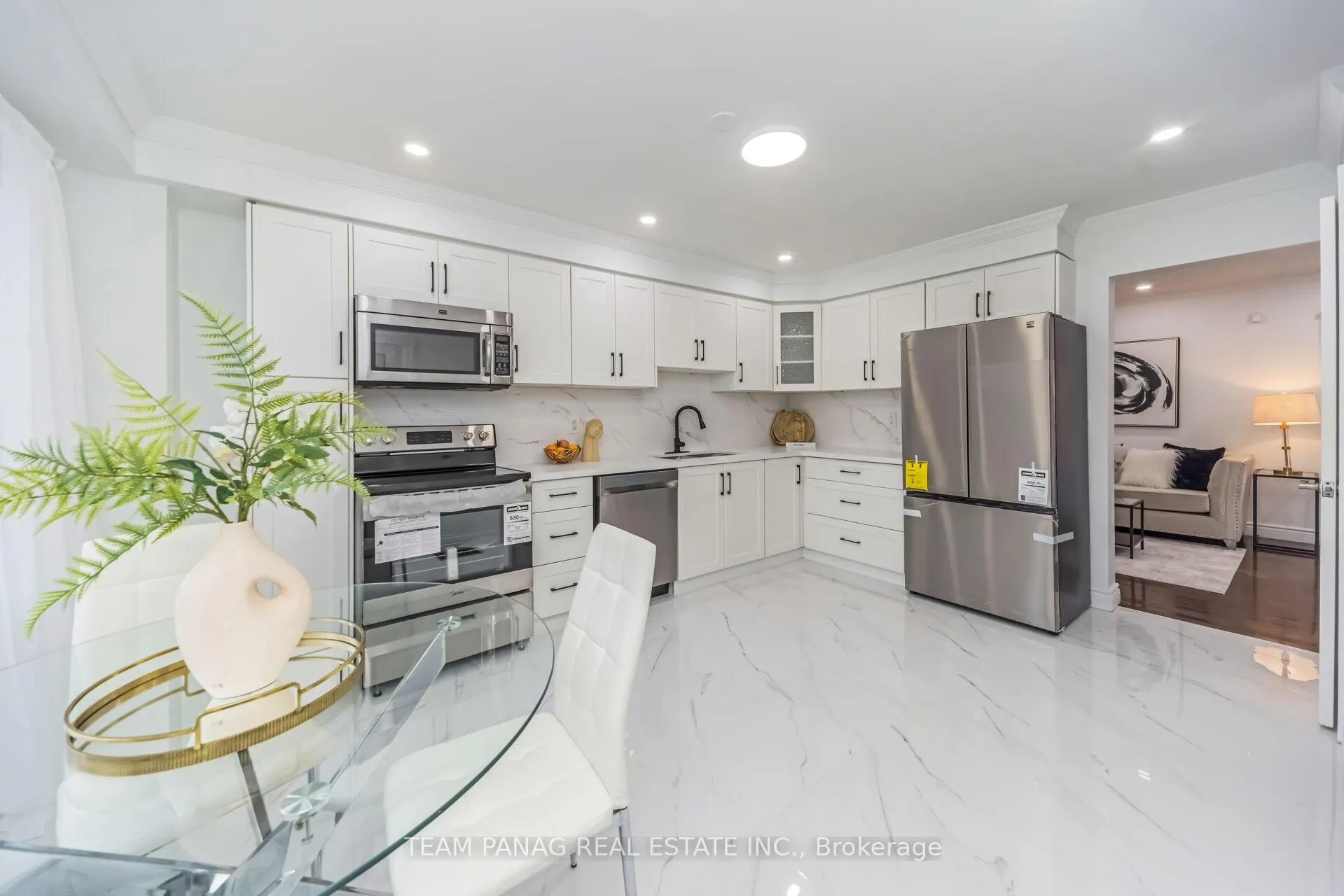Photo 1 of 16 Bramhall Circle, Brampton, Madoc — HOMEH