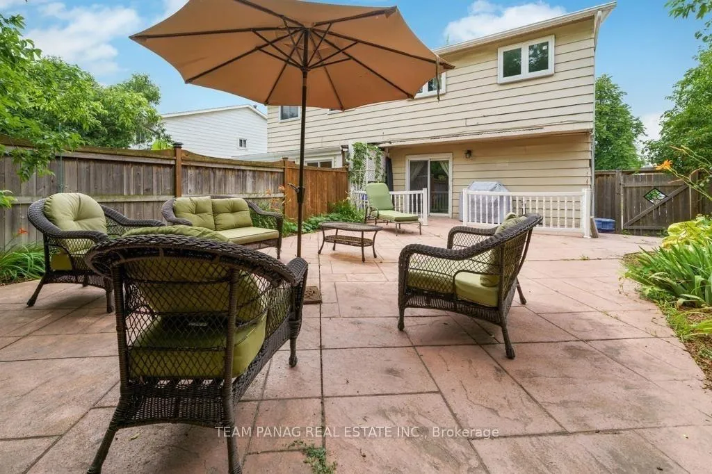 Photo 25 of 16 Bramhall Circle, Brampton, Madoc — HOMEH