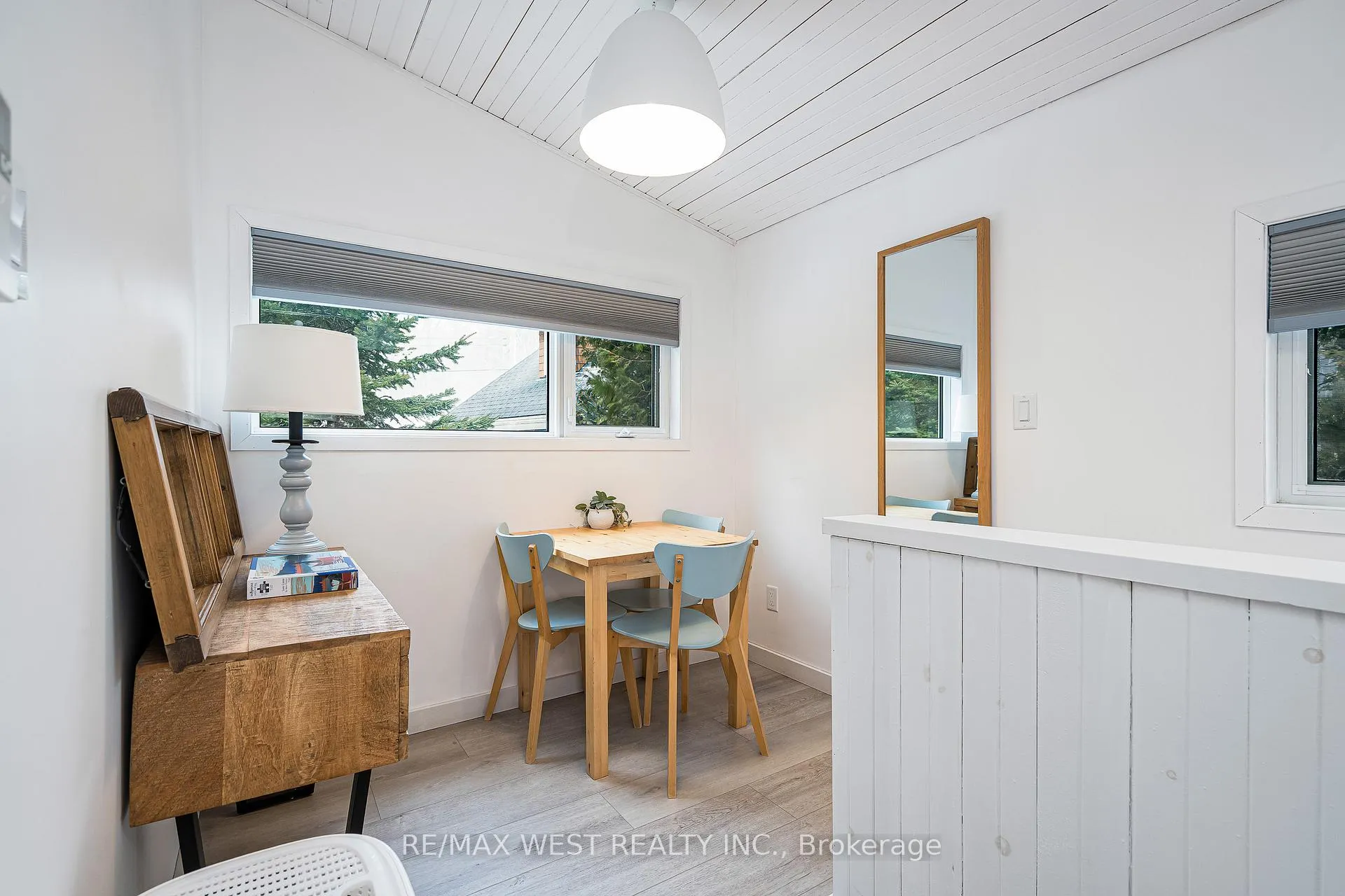 Photo 8 of 315 Cedar Avenue, Meaford — HOMEH