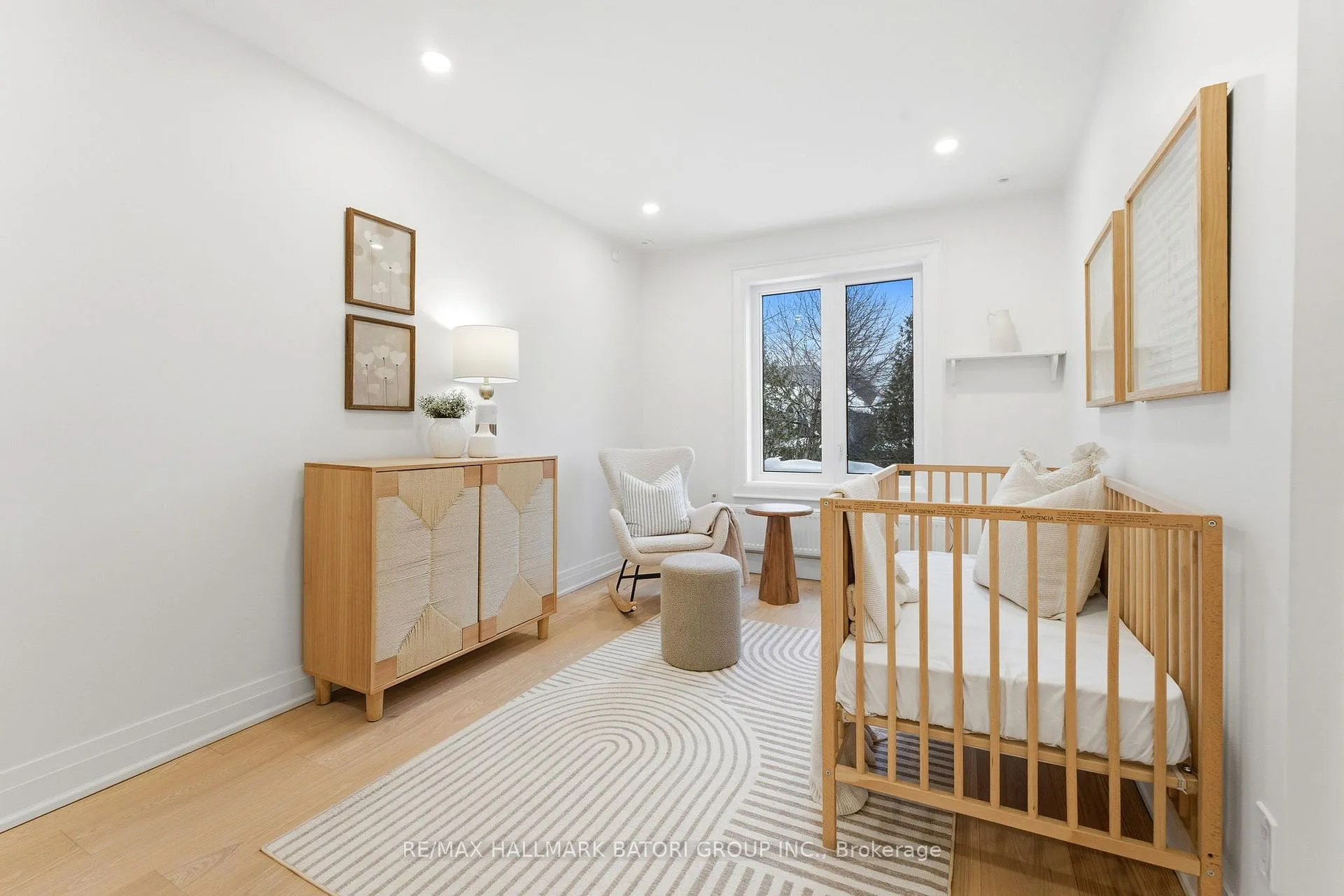 Photo 16 of 221 Richview Avenue, Toronto, Forest Hill South — HOMEH