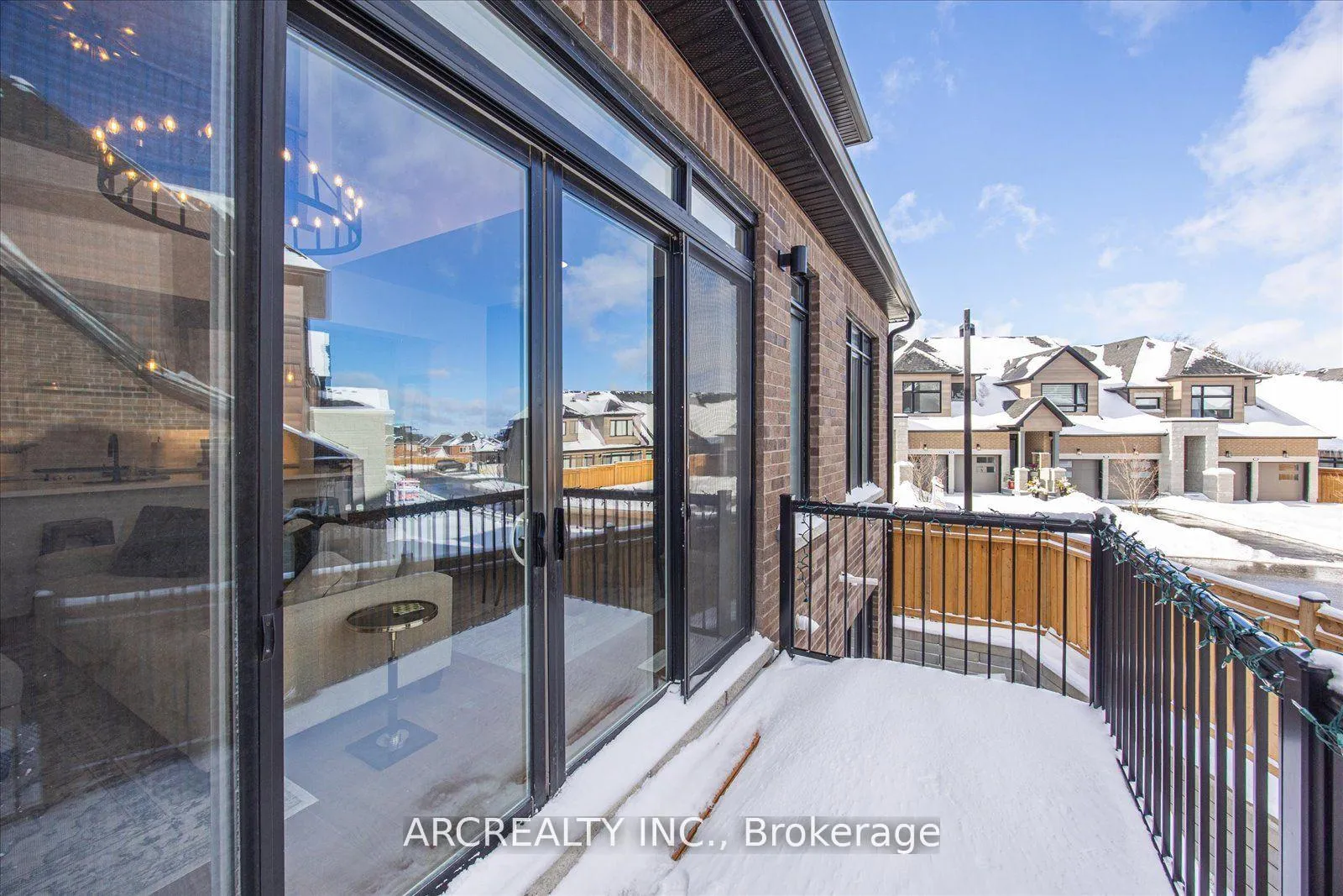 Photo 34 of 23 Vern Robertson Gate, Uxbridge — HOMEH