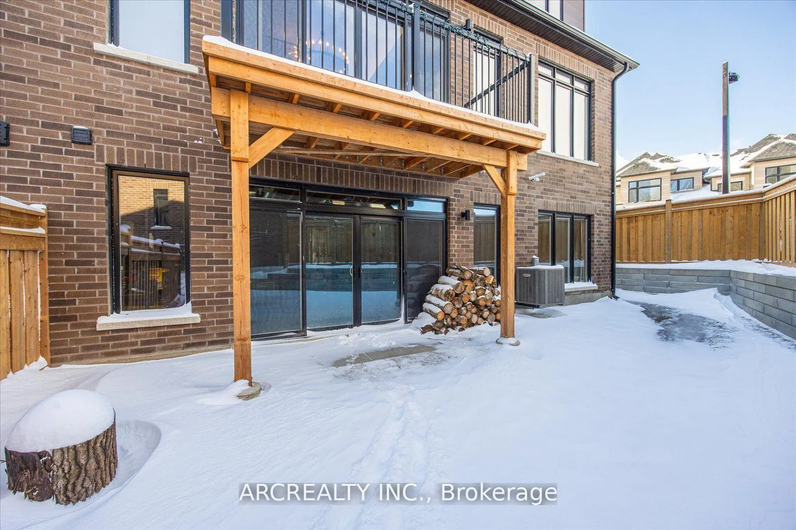 Photo 39 of 23 Vern Robertson Gate, Uxbridge — HOMEH