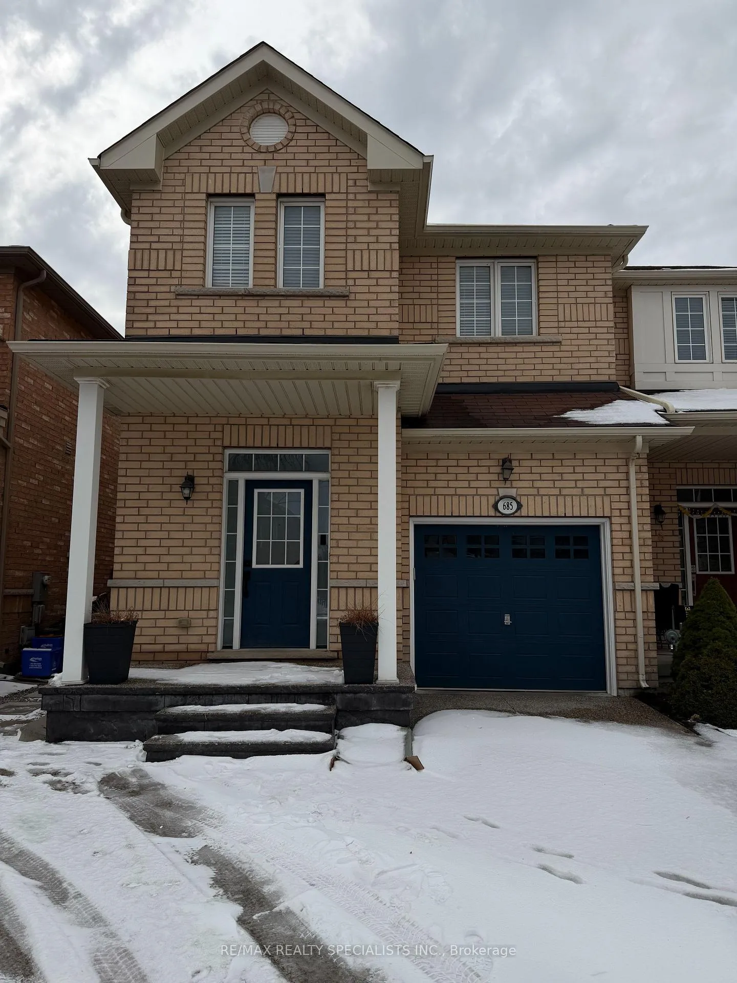 Photo 1 of Unit main, 685 Sauve Street, Milton, Beaty — HOMEH