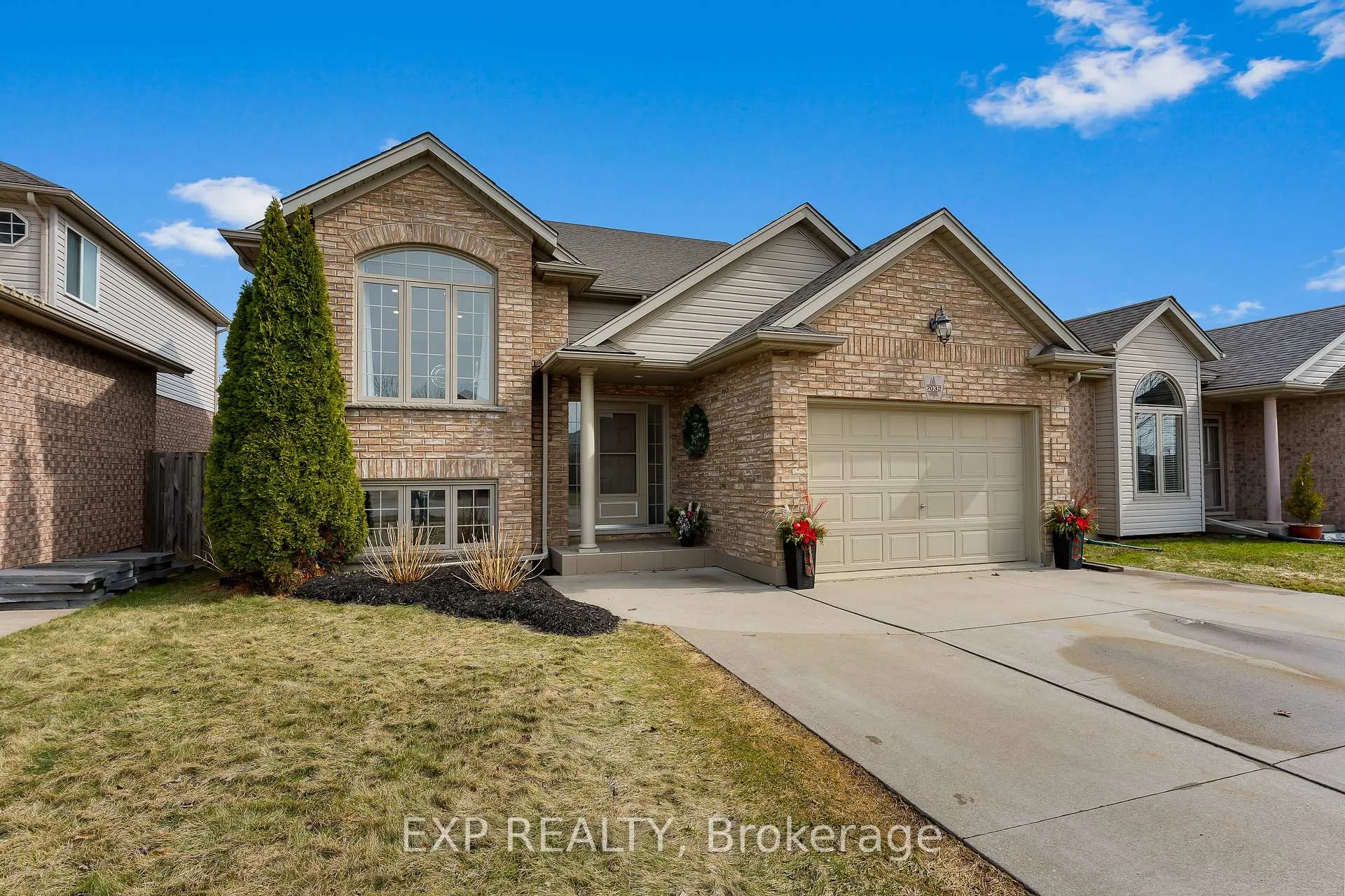 Front of 7032 Kelly Drive