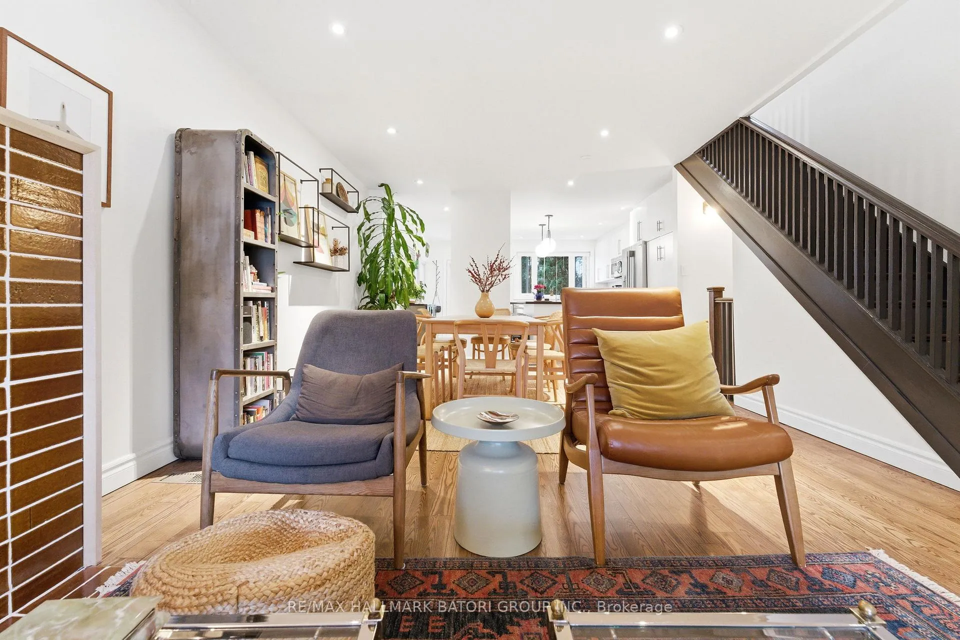 Photo 3 of 39 Hocken Avenue, Toronto, Wychwood — HOMEH