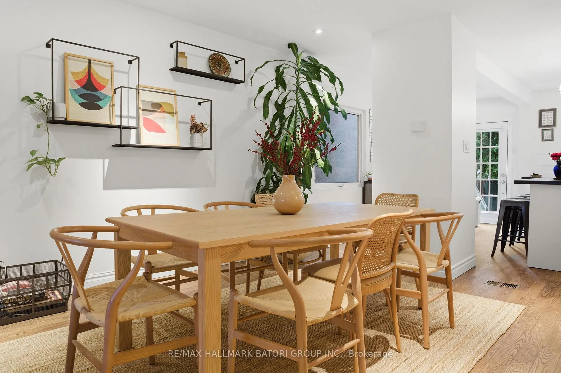 Photo 4 of 39 Hocken Avenue, Toronto, Wychwood — HOMEH