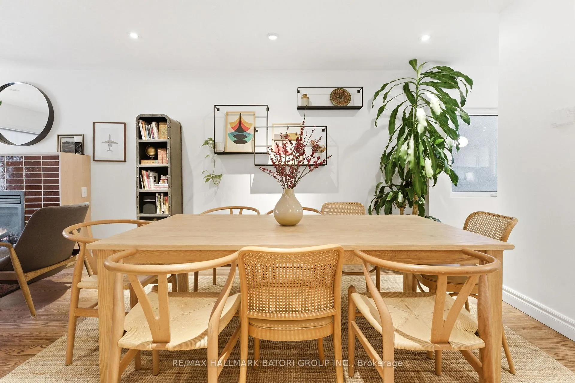 Photo 5 of 39 Hocken Avenue, Toronto, Wychwood — HOMEH