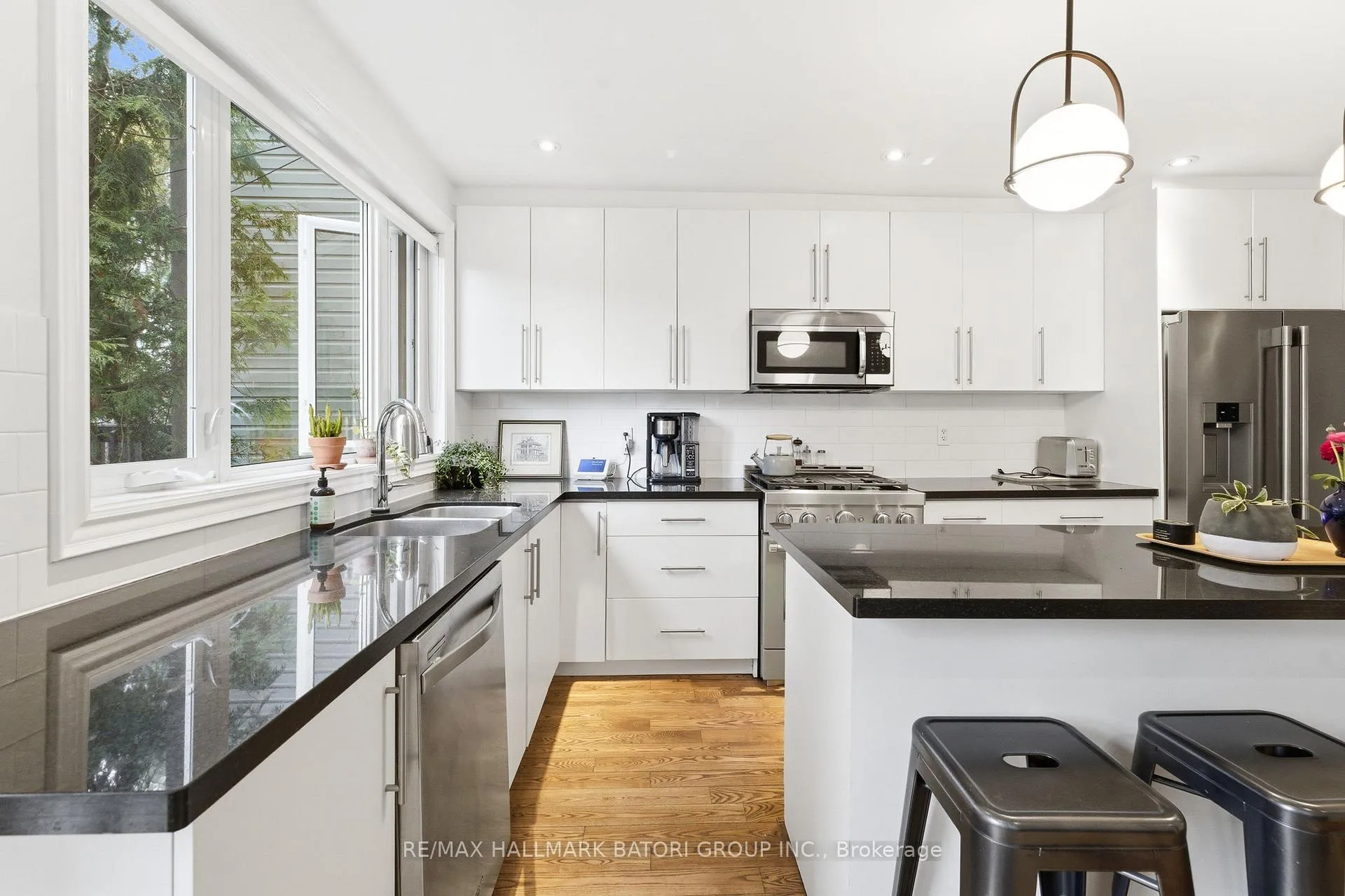 Photo 9 of 39 Hocken Avenue, Toronto, Wychwood — HOMEH