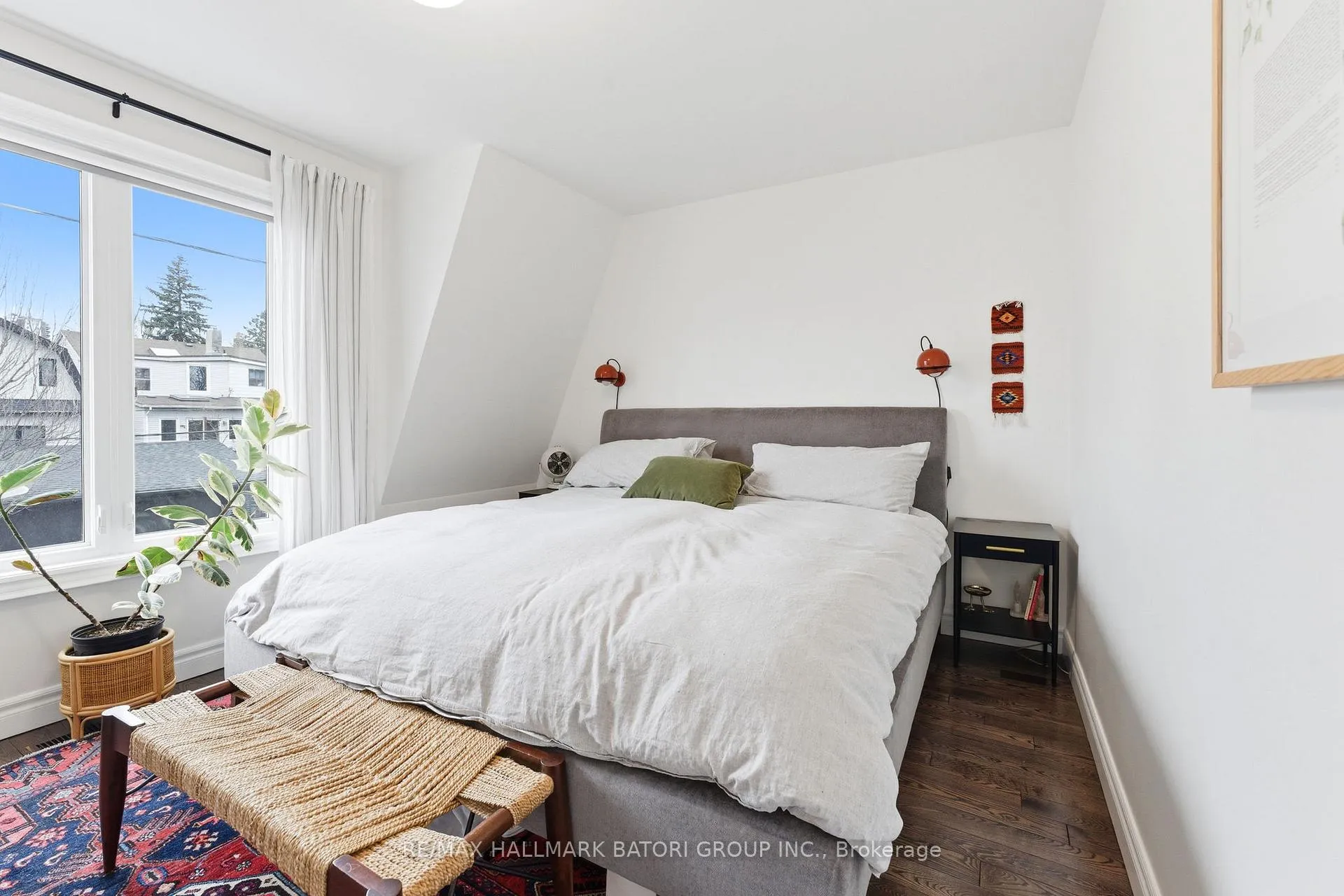 Photo 11 of 39 Hocken Avenue, Toronto, Wychwood — HOMEH