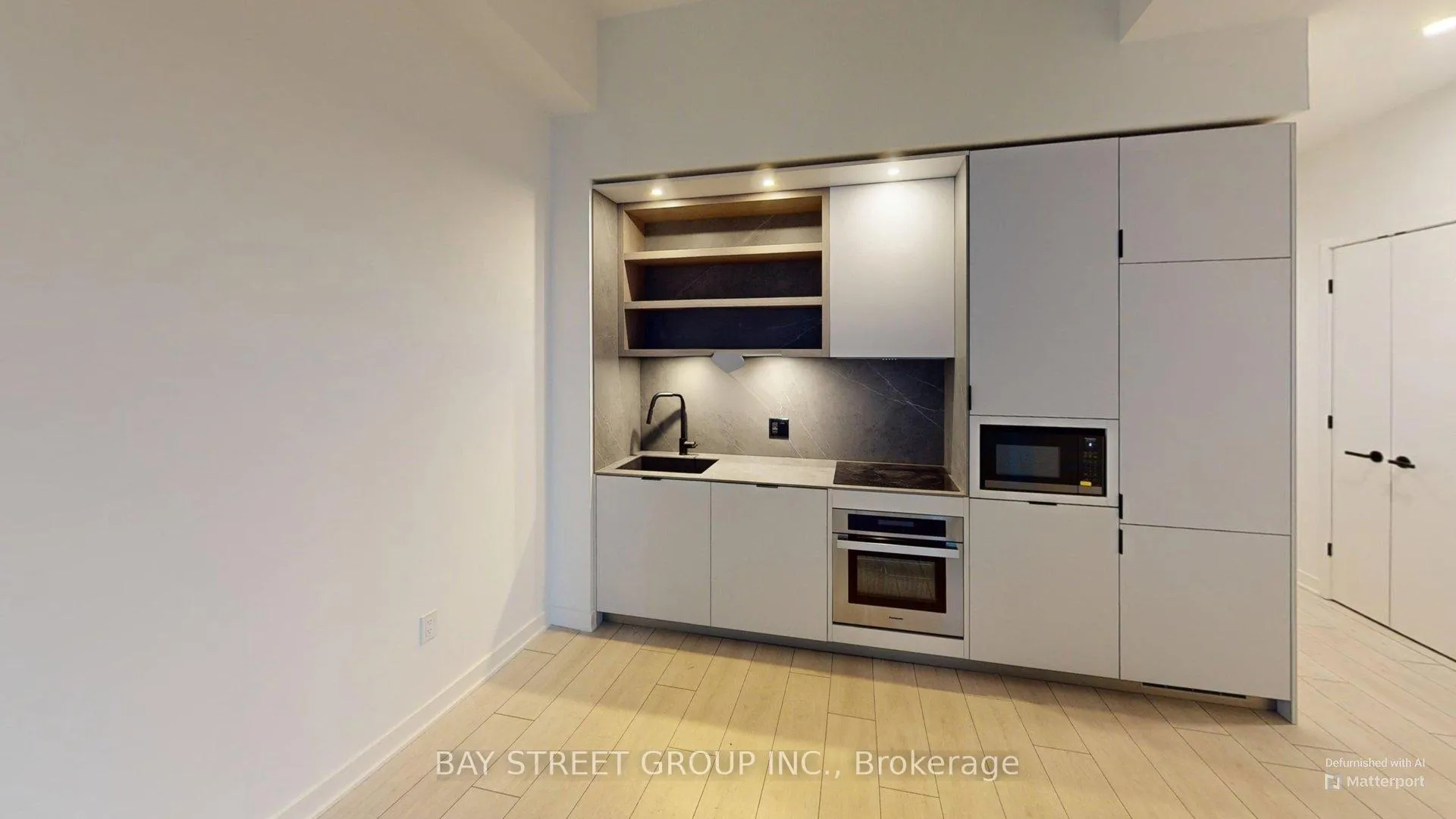 Photo 4 of Unit 1007, 55 Charles Street E, Toronto, Church-Yonge Corridor — HOMEH