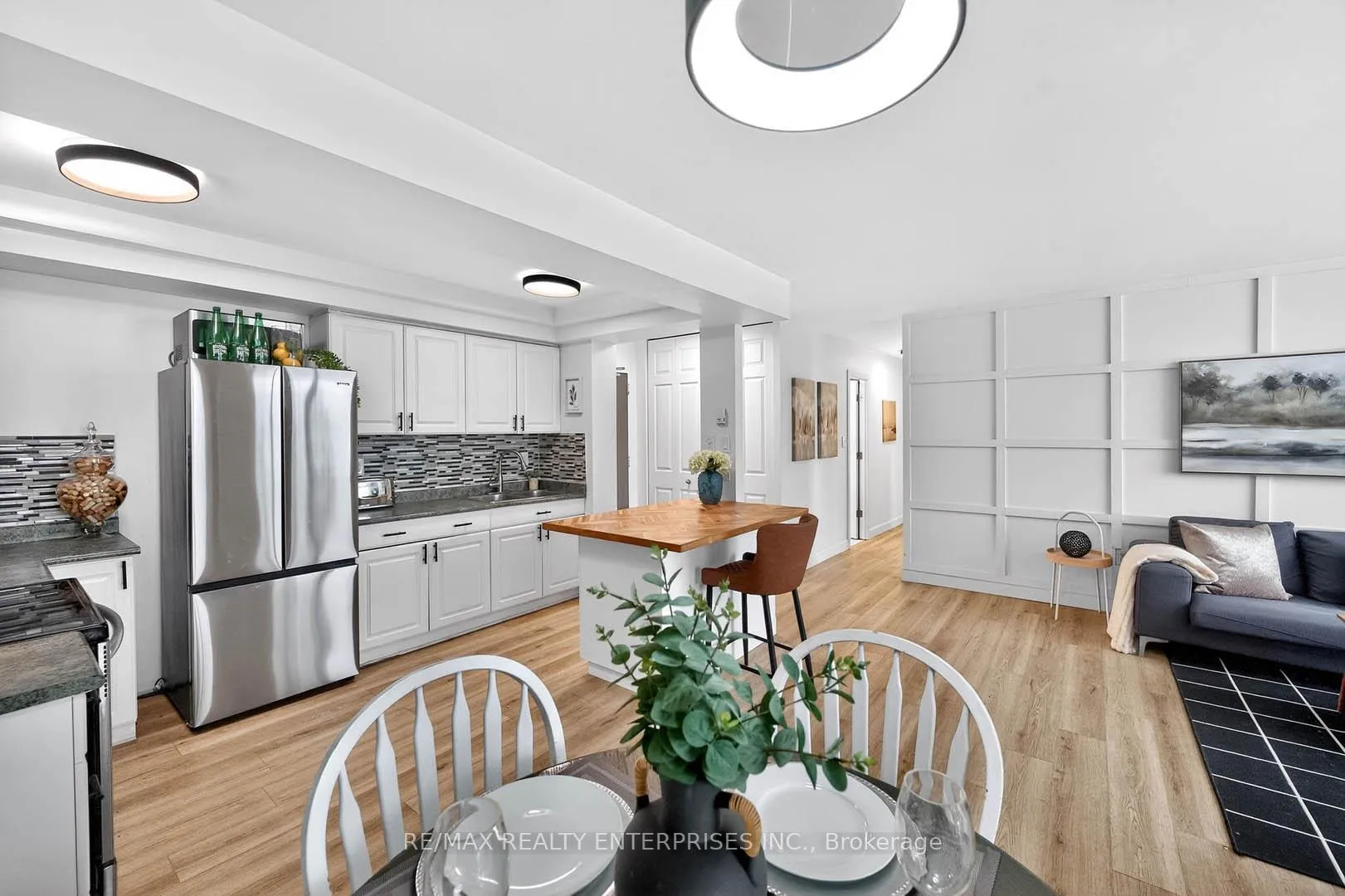 Photo 11 of 345 Driftwood Avenue, North York, Black Creek — HOMEH