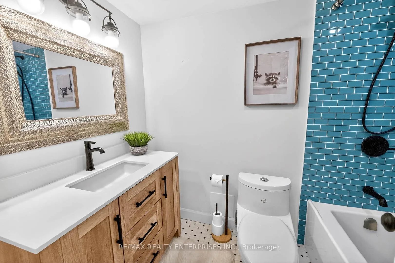 Photo 27 of 345 Driftwood Avenue, North York, Black Creek — HOMEH