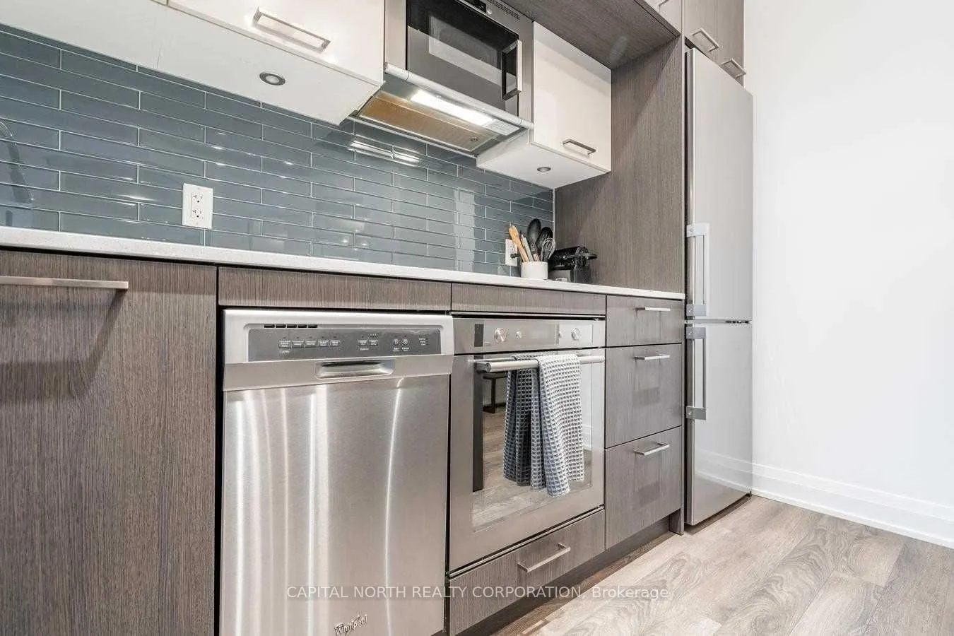 Photo 14 of Unit 209, 4800 Highway 7, Vaughan, East Woodbridge — HOMEH