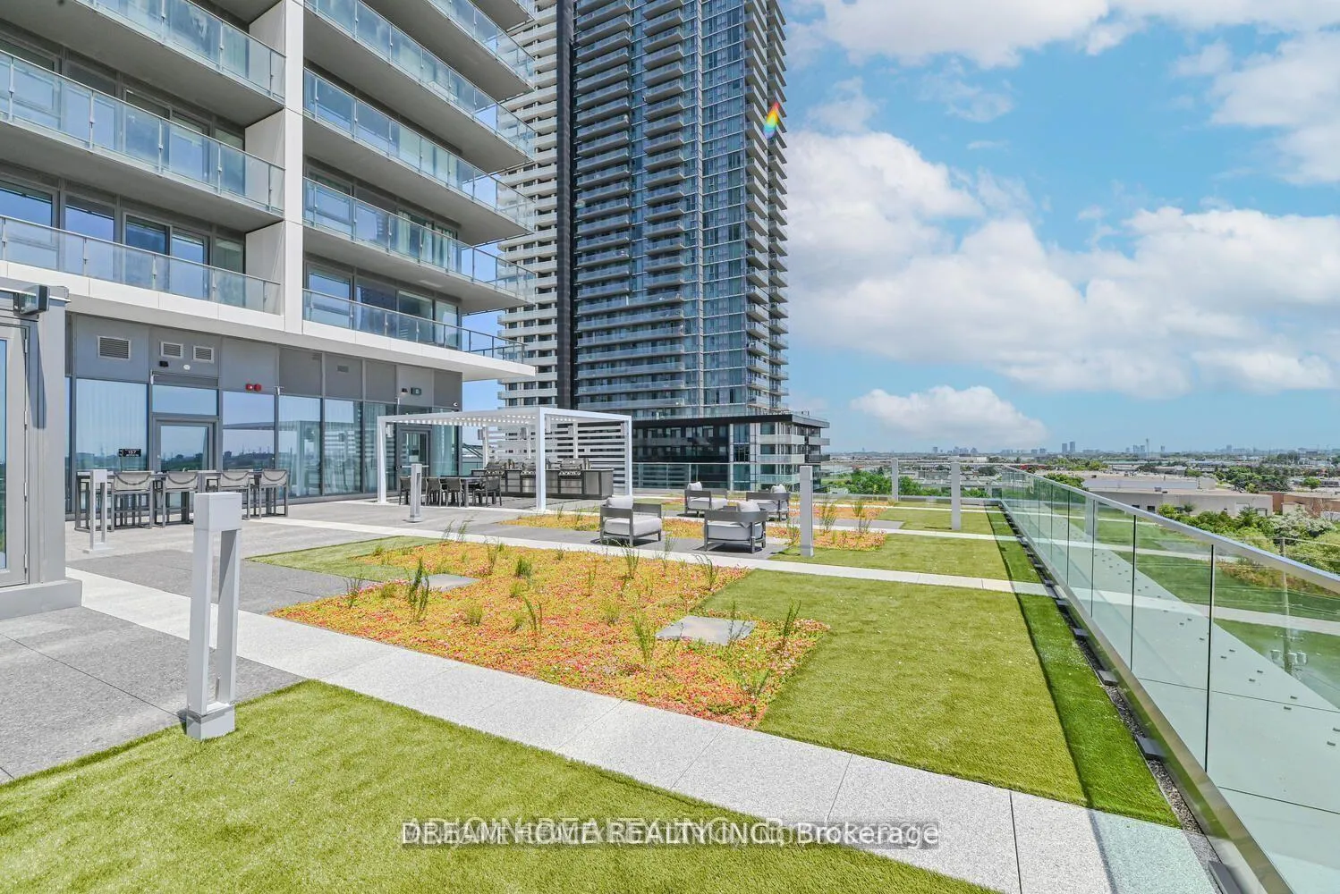 Photo 24 of Unit 2312, 7890 Jane Street, Vaughan, Vaughan Corporate Centre — HOMEH