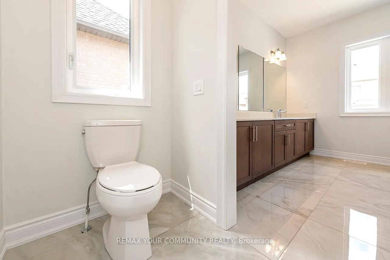 Photo 17 of 109 James Walker Avenue, Caledon, Caledon East — HOMEH