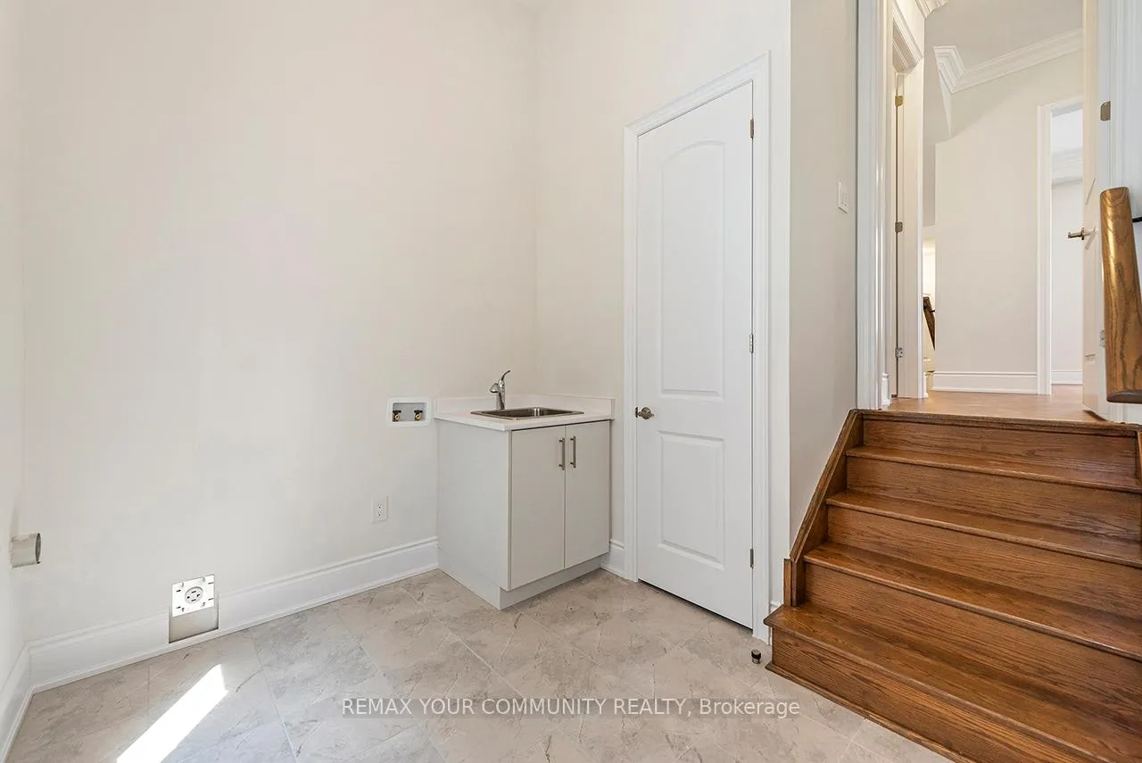 Photo 37 of 109 James Walker Avenue, Caledon, Caledon East — HOMEH
