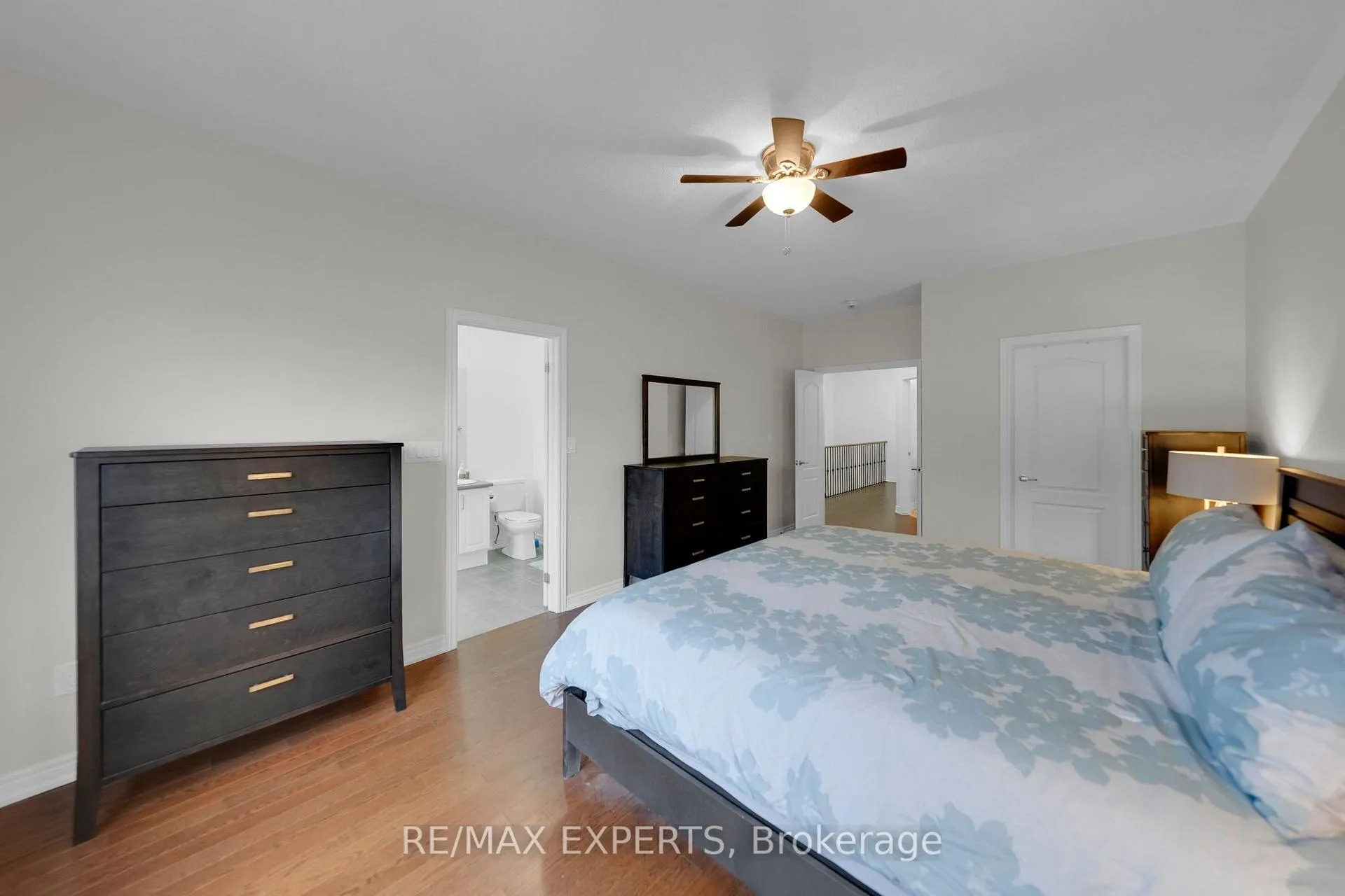 Photo 30 of 10 Homer Crescent, Aurora, Rural Aurora — HOMEH