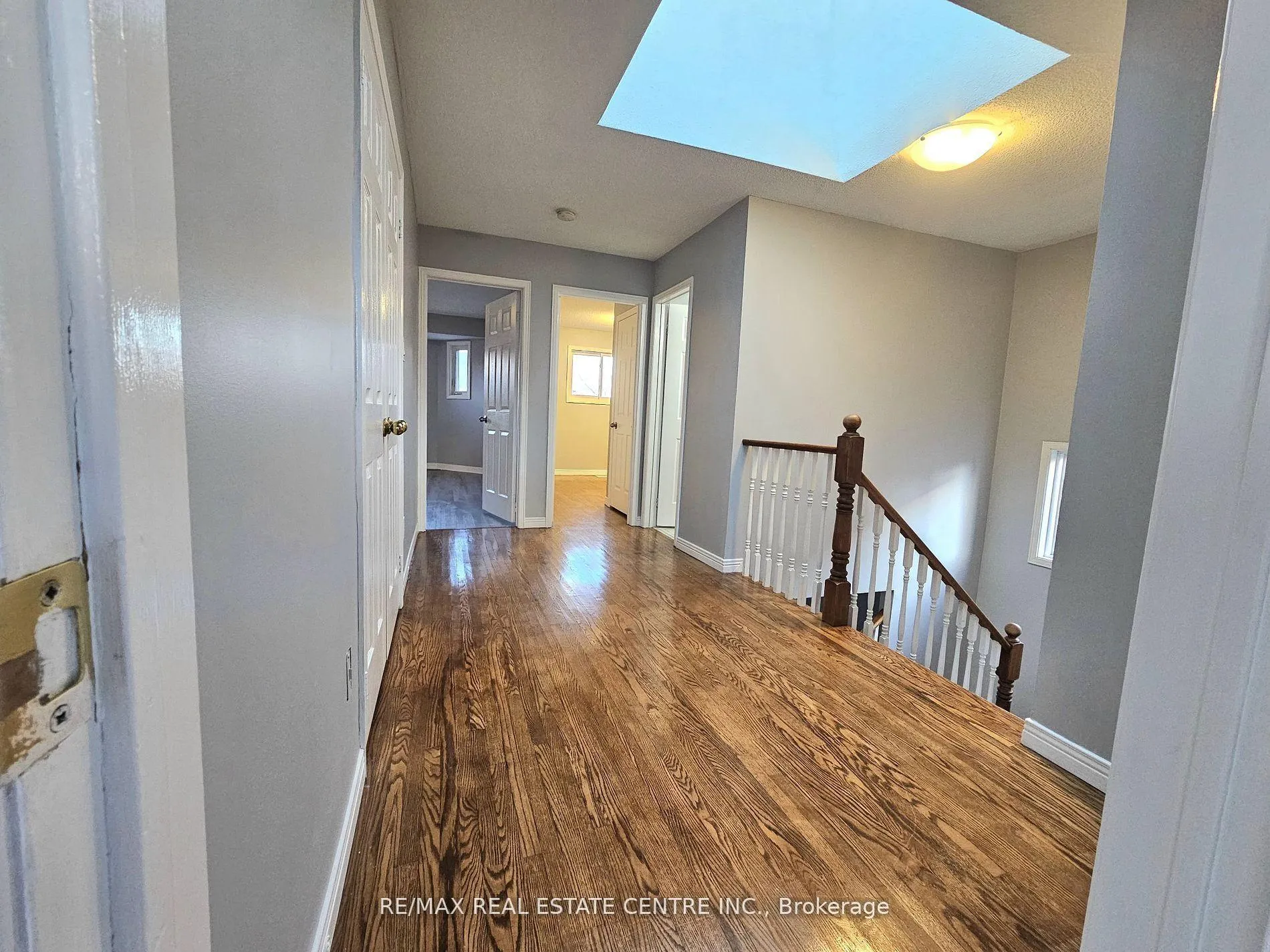 Photo 21 of 486 Dicenzo Drive, Hamilton, Ryckmans — HOMEH