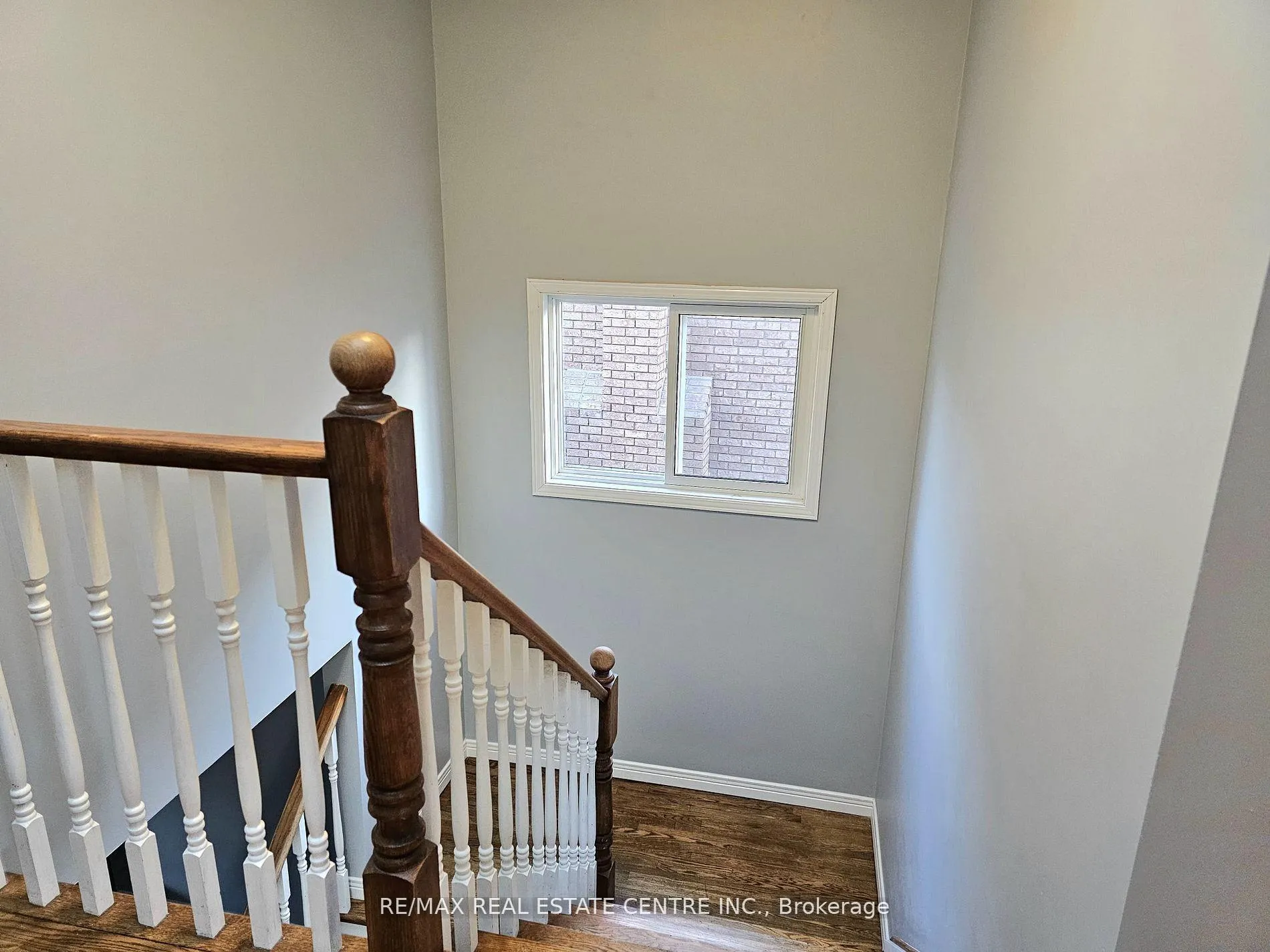 Photo 26 of 486 Dicenzo Drive, Hamilton, Ryckmans — HOMEH