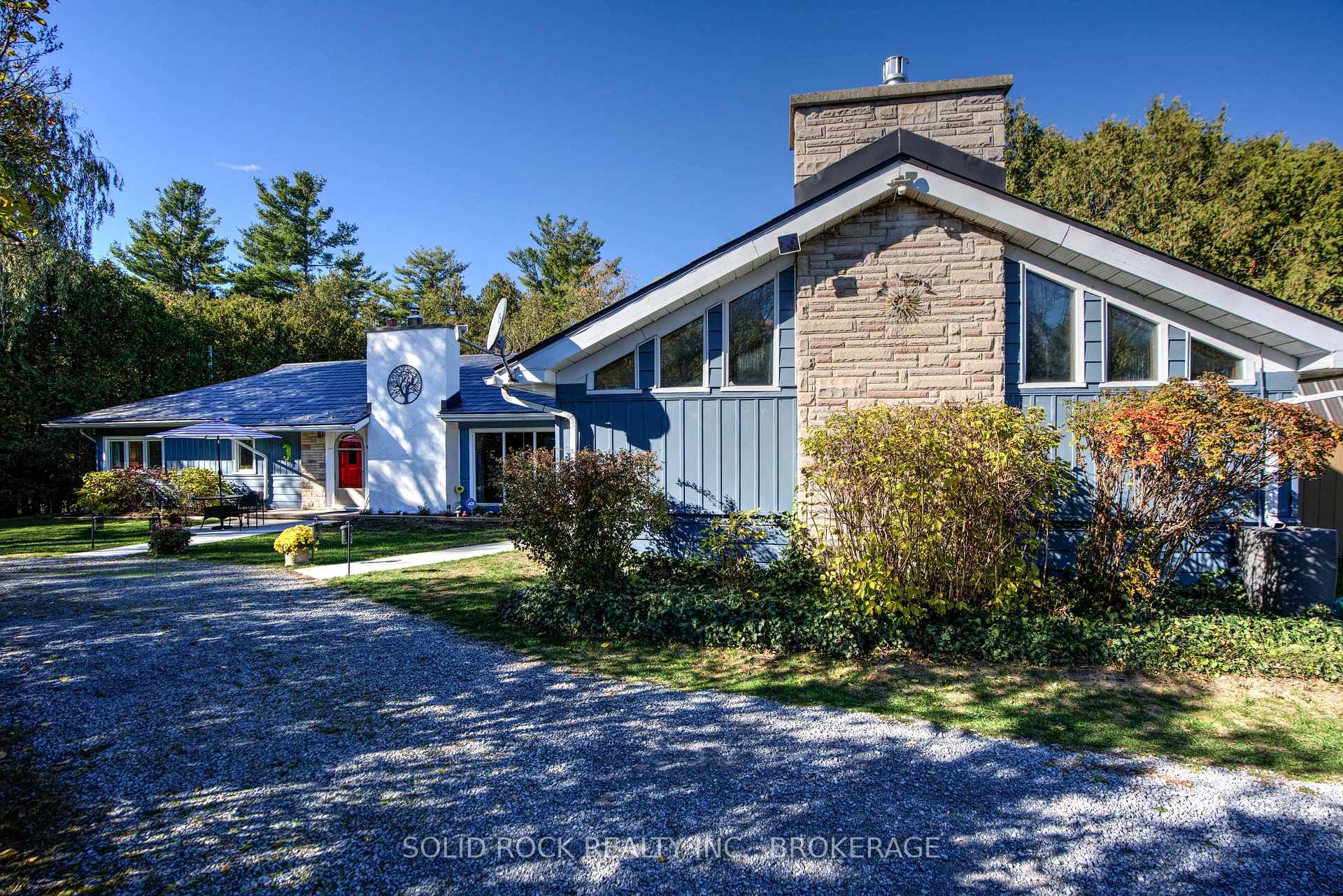 Photo 3 of 423 Mud Lake Road, Loyalist, Lennox and Addington - South — HOMEH