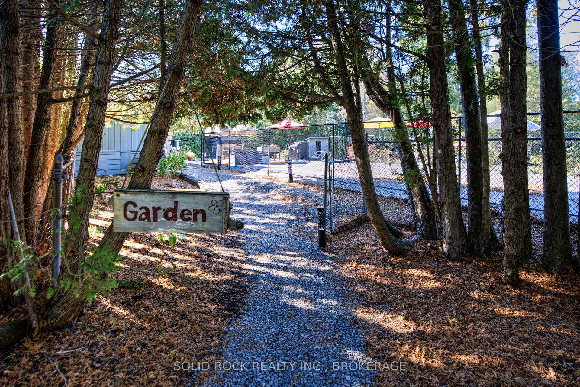 Photo 36 of 423 Mud Lake Road, Loyalist, Lennox and Addington - South — HOMEH