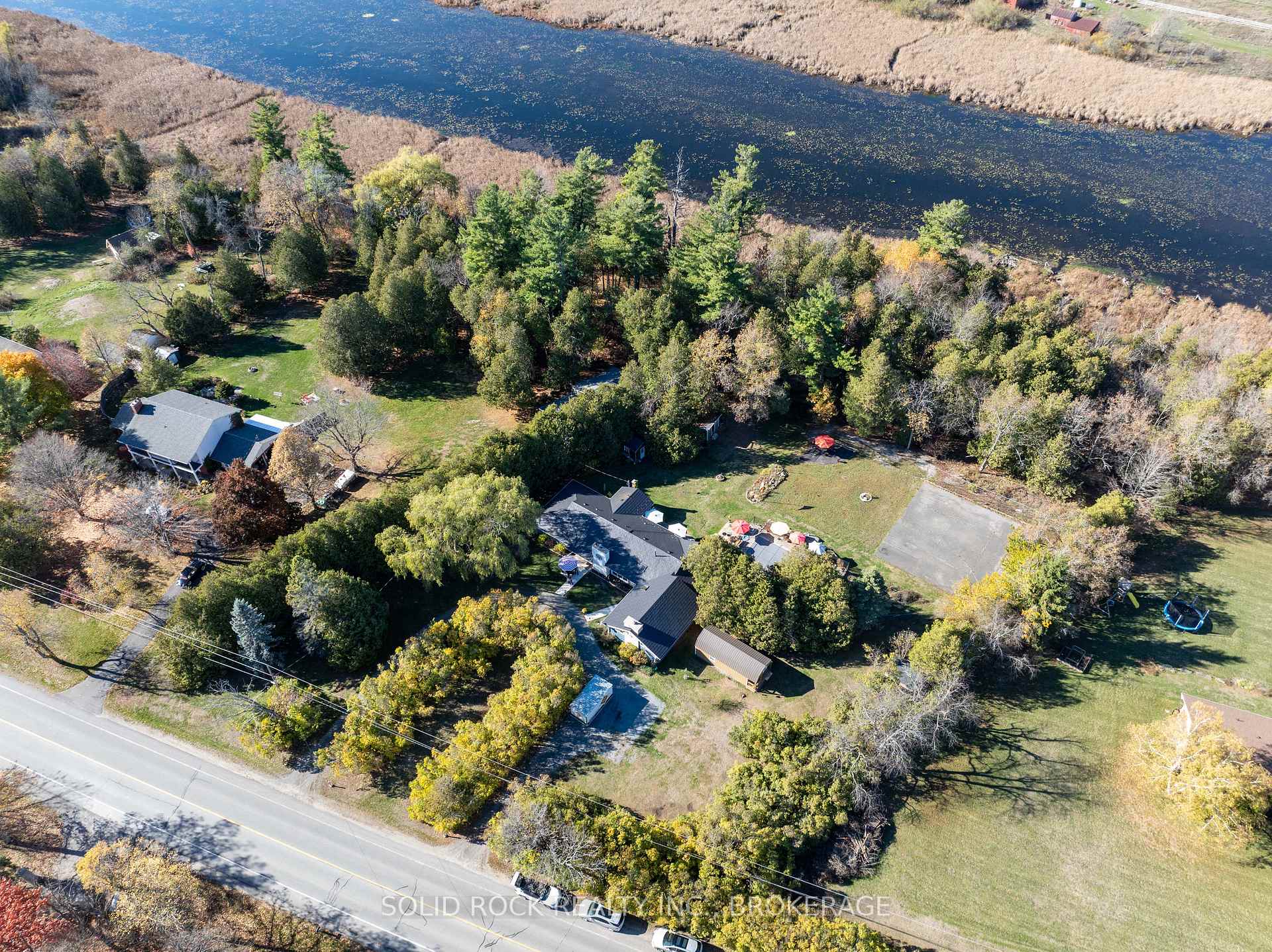Photo 48 of 423 Mud Lake Road, Loyalist, Lennox and Addington - South — HOMEH