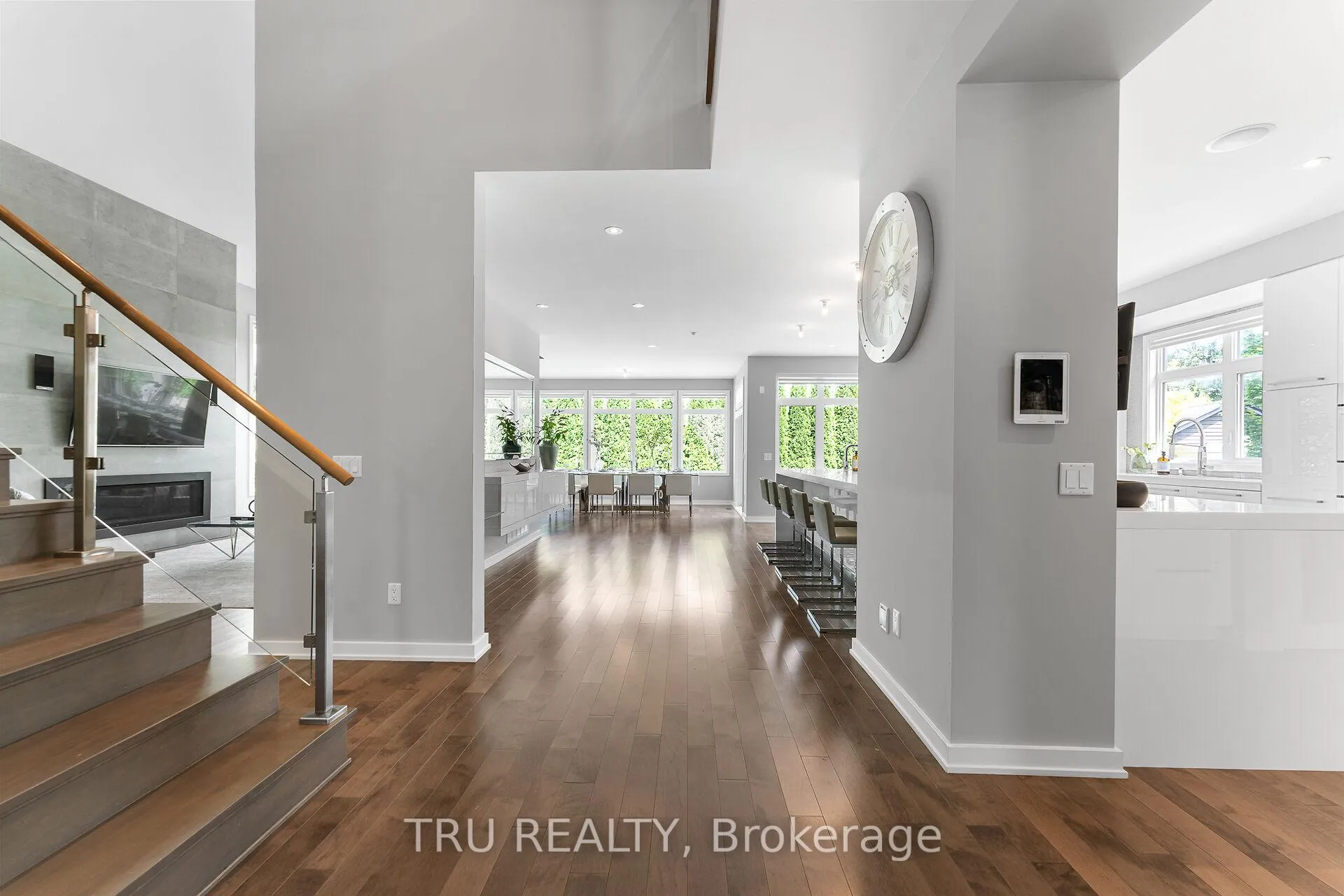 Photo 6 of 250 Sunnyridge Crescent, Ottawa, Kanata - Emerald Meadows/Trailwest — HOMEH