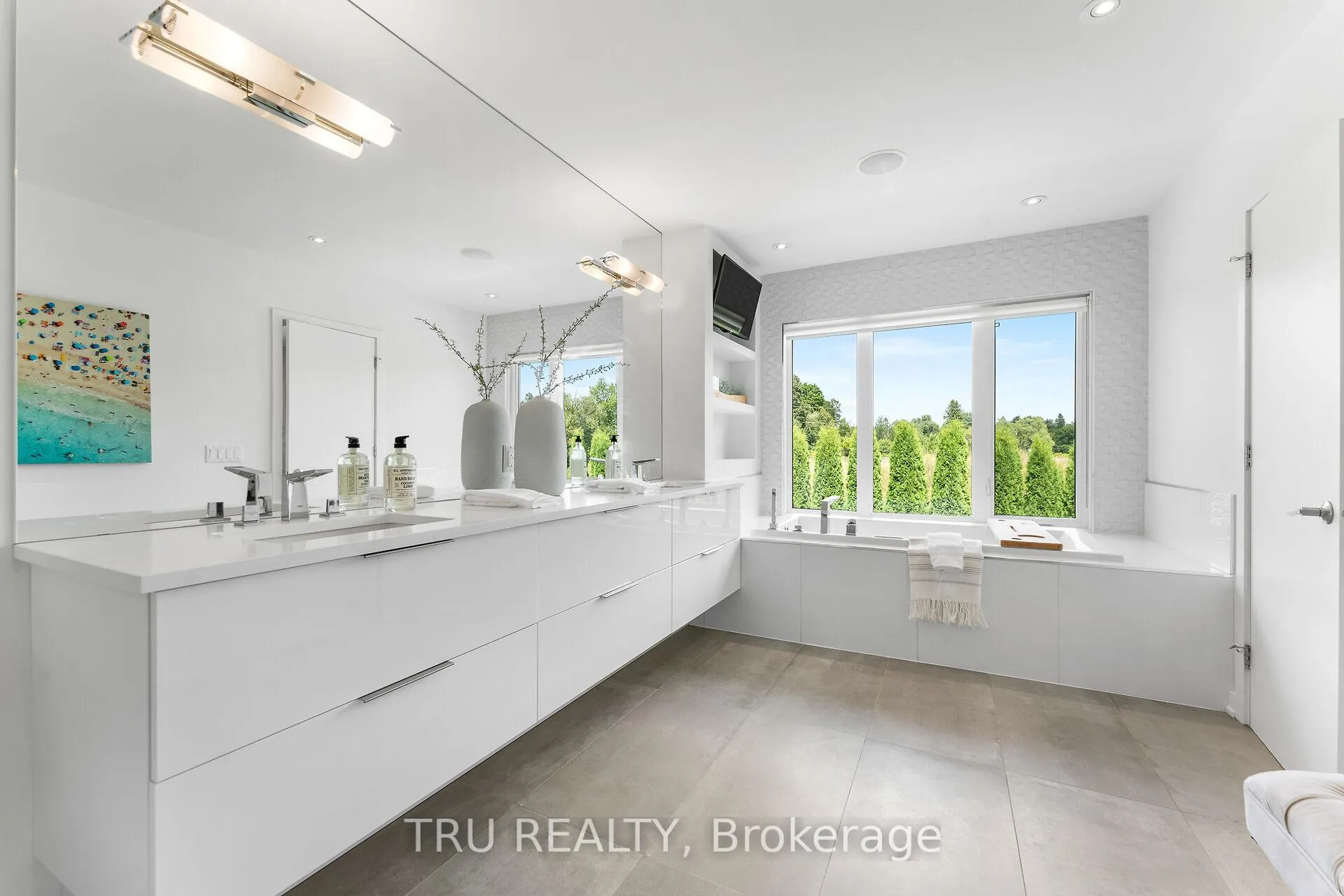 Photo 32 of 250 Sunnyridge Crescent, Ottawa, Kanata - Emerald Meadows/Trailwest — HOMEH