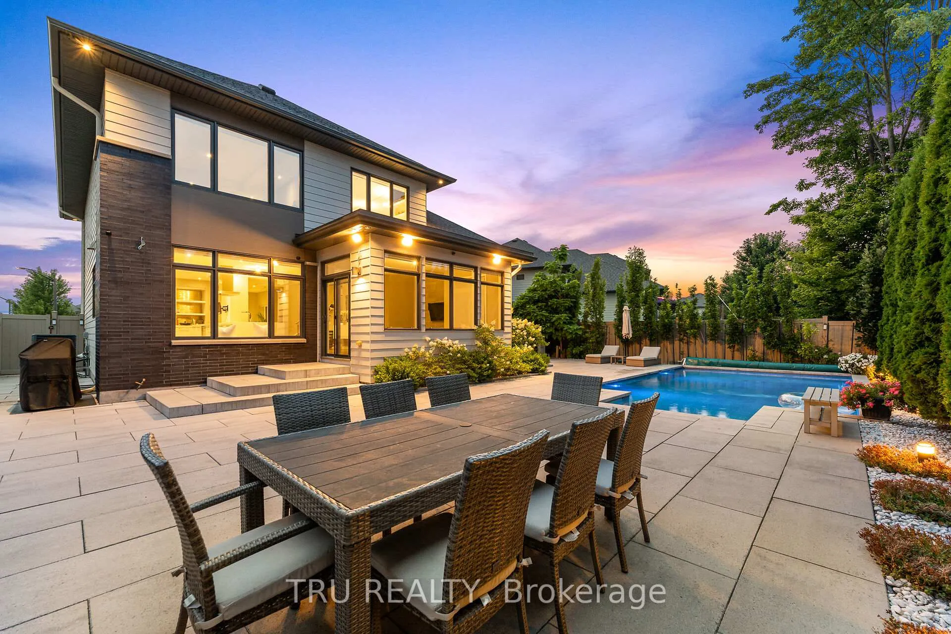 Photo 40 of 250 Sunnyridge Crescent, Ottawa, Kanata - Emerald Meadows/Trailwest — HOMEH
