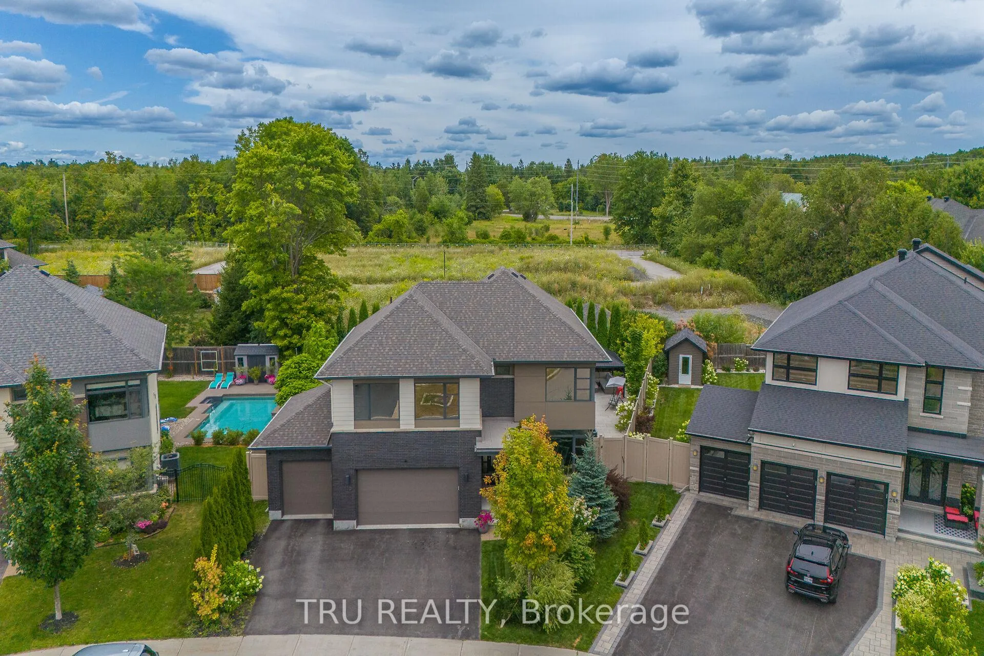 Photo 46 of 250 Sunnyridge Crescent, Ottawa, Kanata - Emerald Meadows/Trailwest — HOMEH
