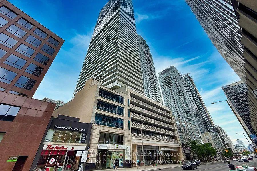 Photo 1 of Unit 4106, 2221 Yonge Street, Toronto, Mount Pleasant West — HOMEH