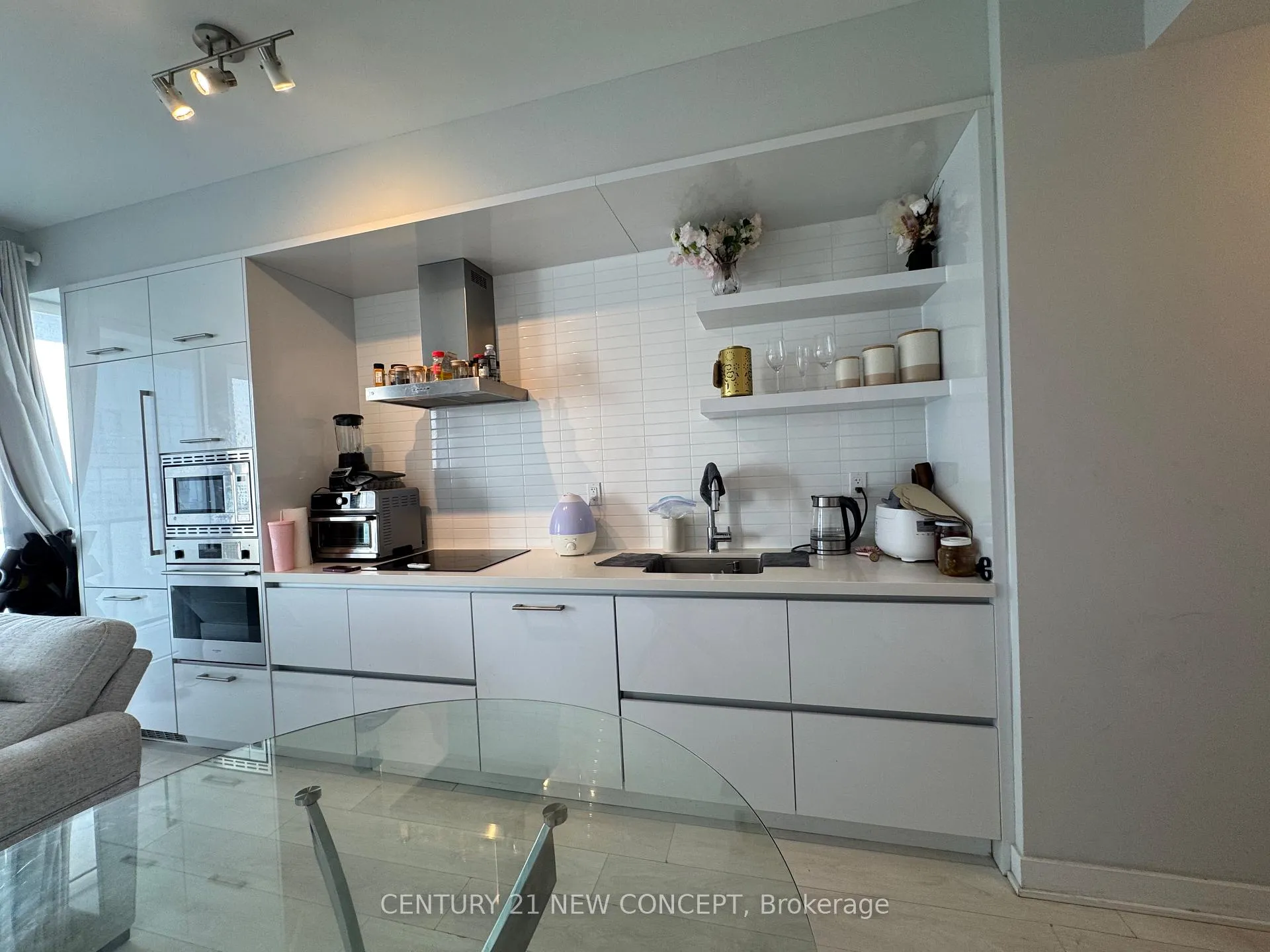 Photo 13 of Unit 4106, 2221 Yonge Street, Toronto, Mount Pleasant West — HOMEH
