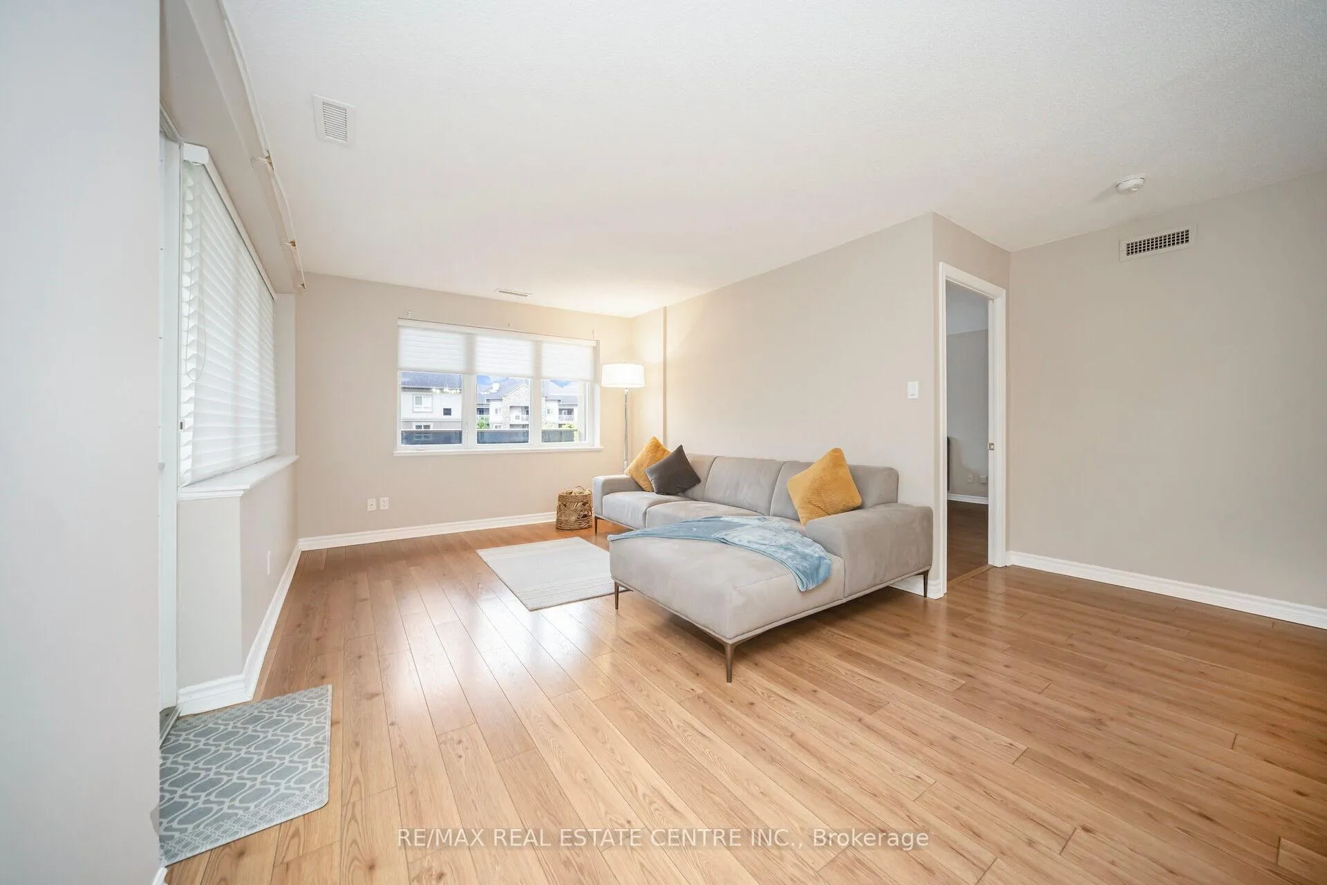 Photo 26 of Unit 301, 3 Dayspring Circle, Brampton, Goreway Drive Corridor — HOMEH