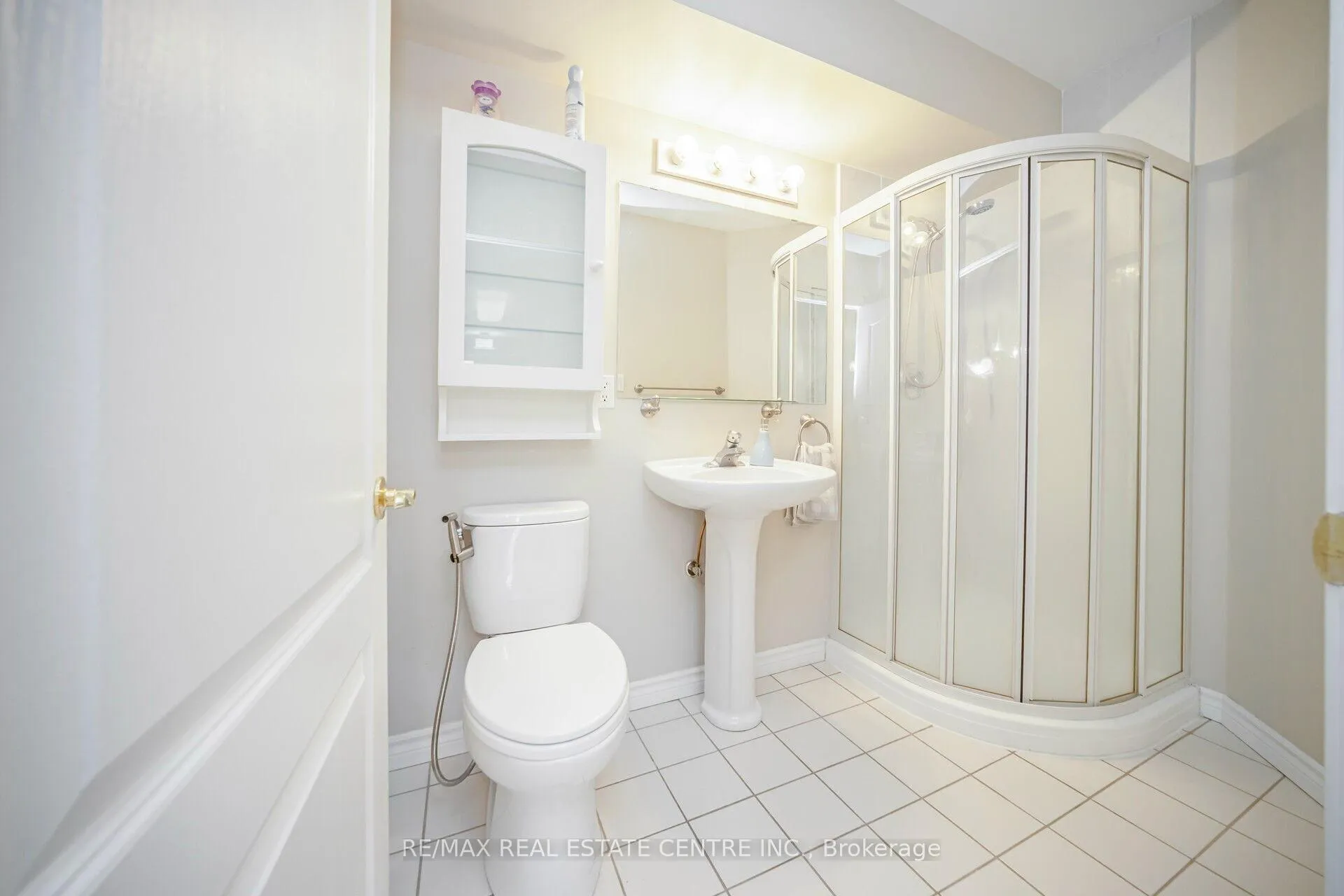 Photo 35 of Unit 301, 3 Dayspring Circle, Brampton, Goreway Drive Corridor — HOMEH