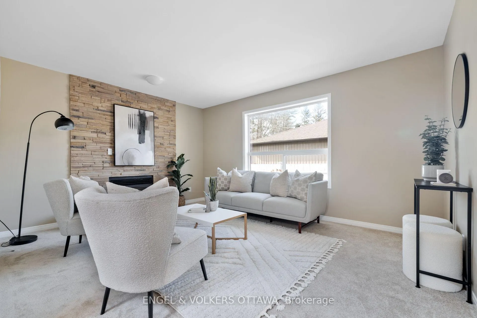 Photo 4 of 26 Carleton Cathcart Street, Ottawa, Stittsville (South) — HOMEH