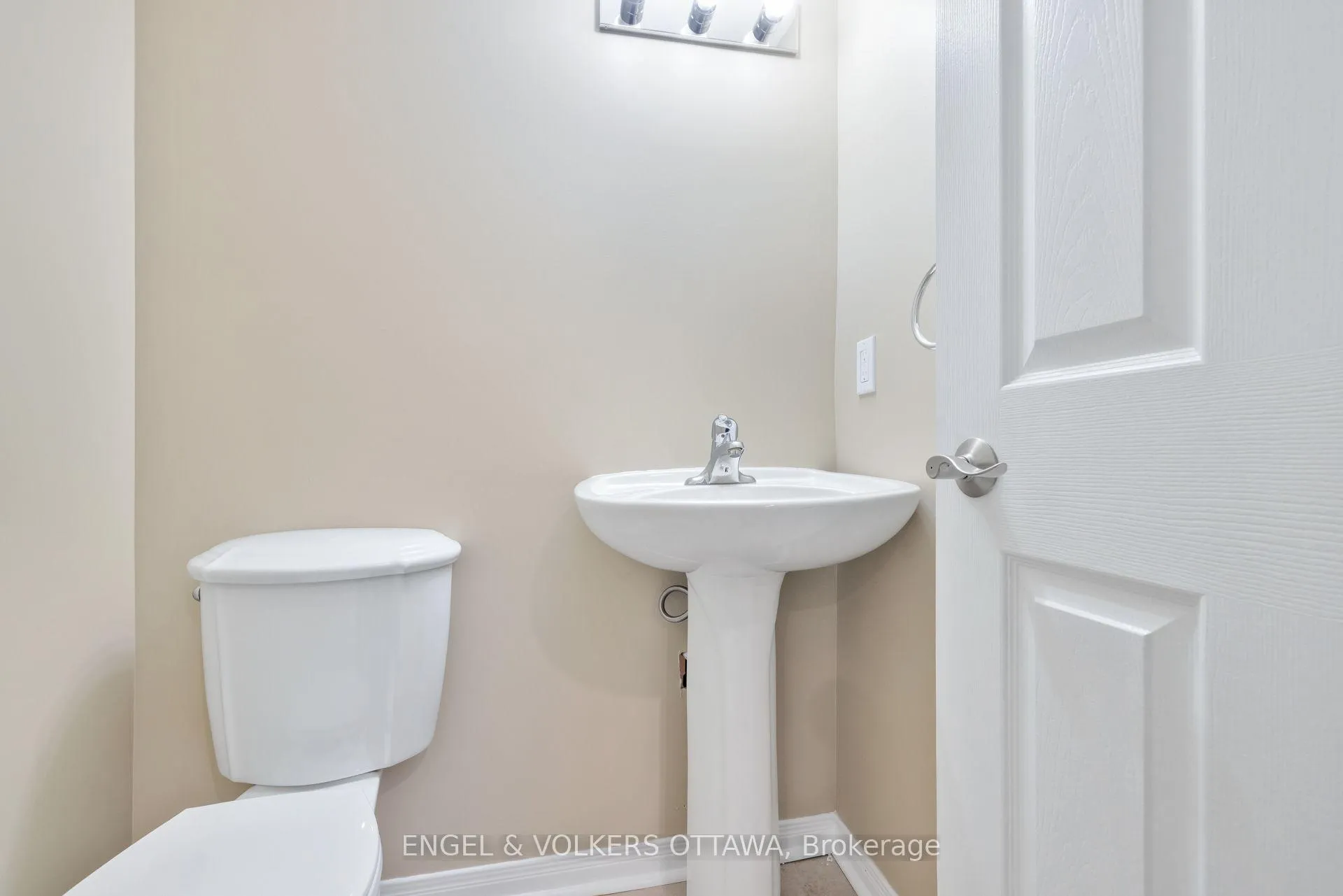 Photo 33 of 26 Carleton Cathcart Street, Ottawa, Stittsville (South) — HOMEH