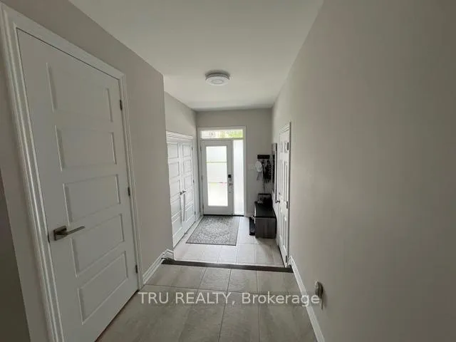 Photo 2 of 614 Parade Drive, Ottawa, Stittsville (South) — HOMEH