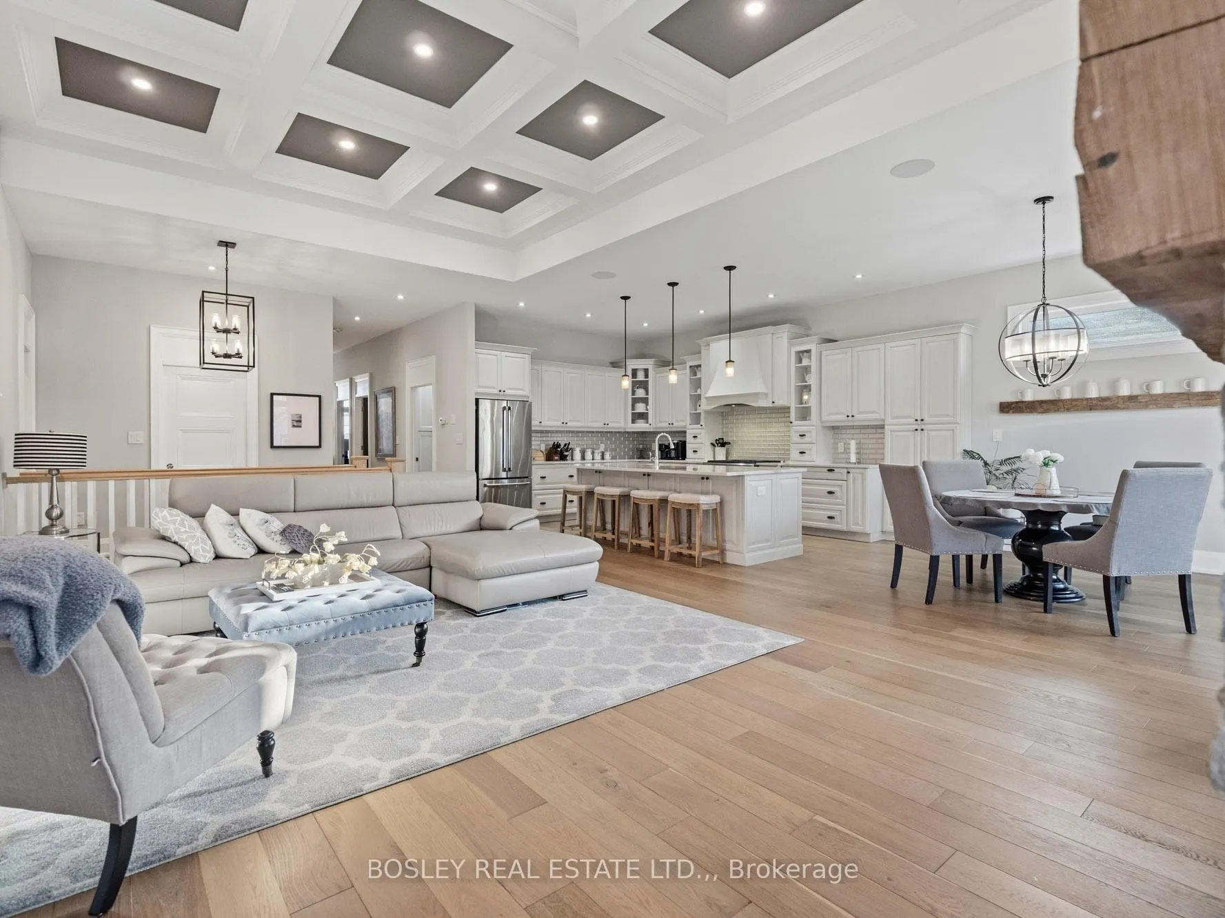 Photo 5 of 2299 Portage Road, Niagara Falls, Church's Lane — HOMEH
