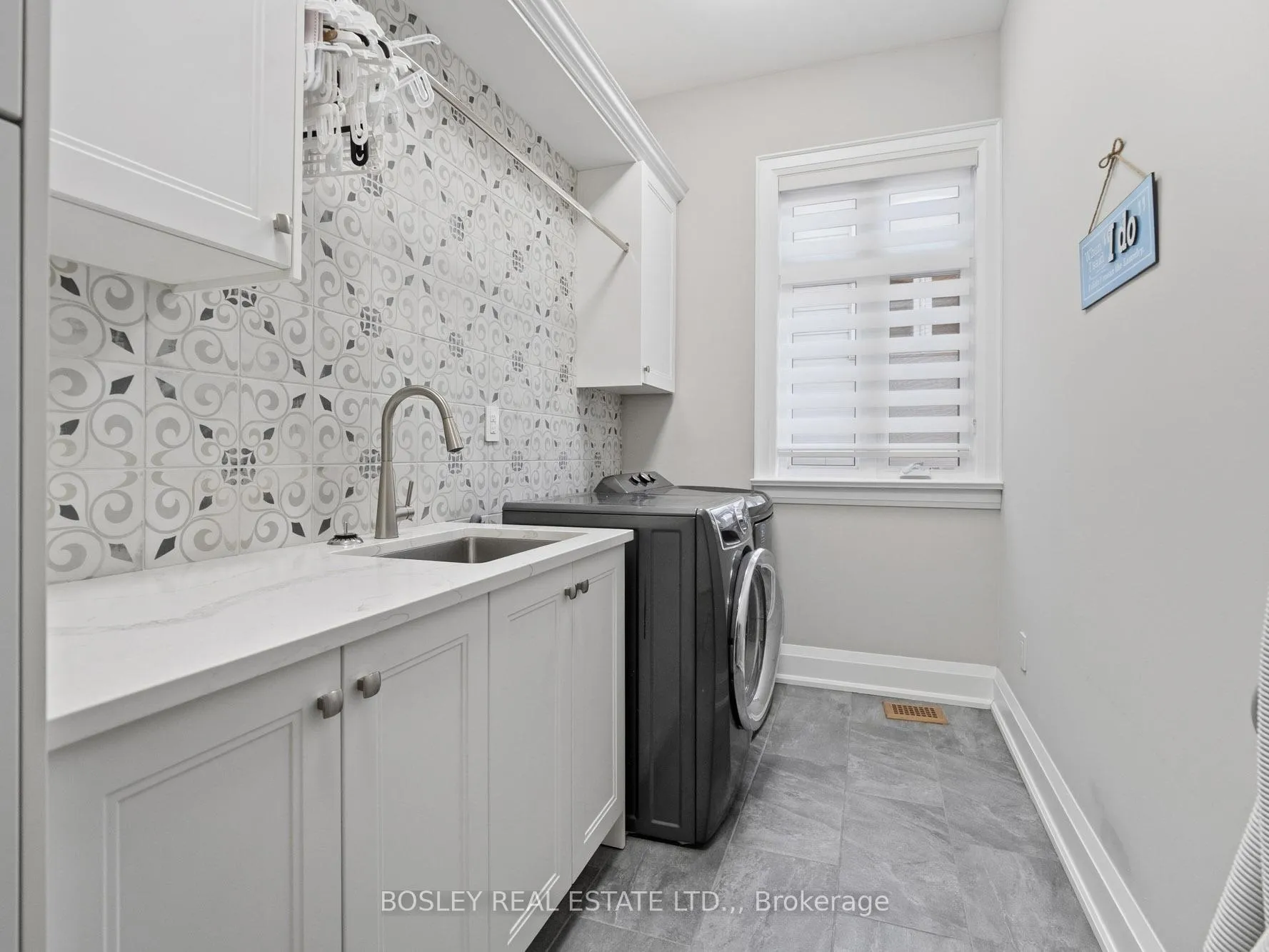Photo 22 of 2299 Portage Road, Niagara Falls, Church's Lane — HOMEH
