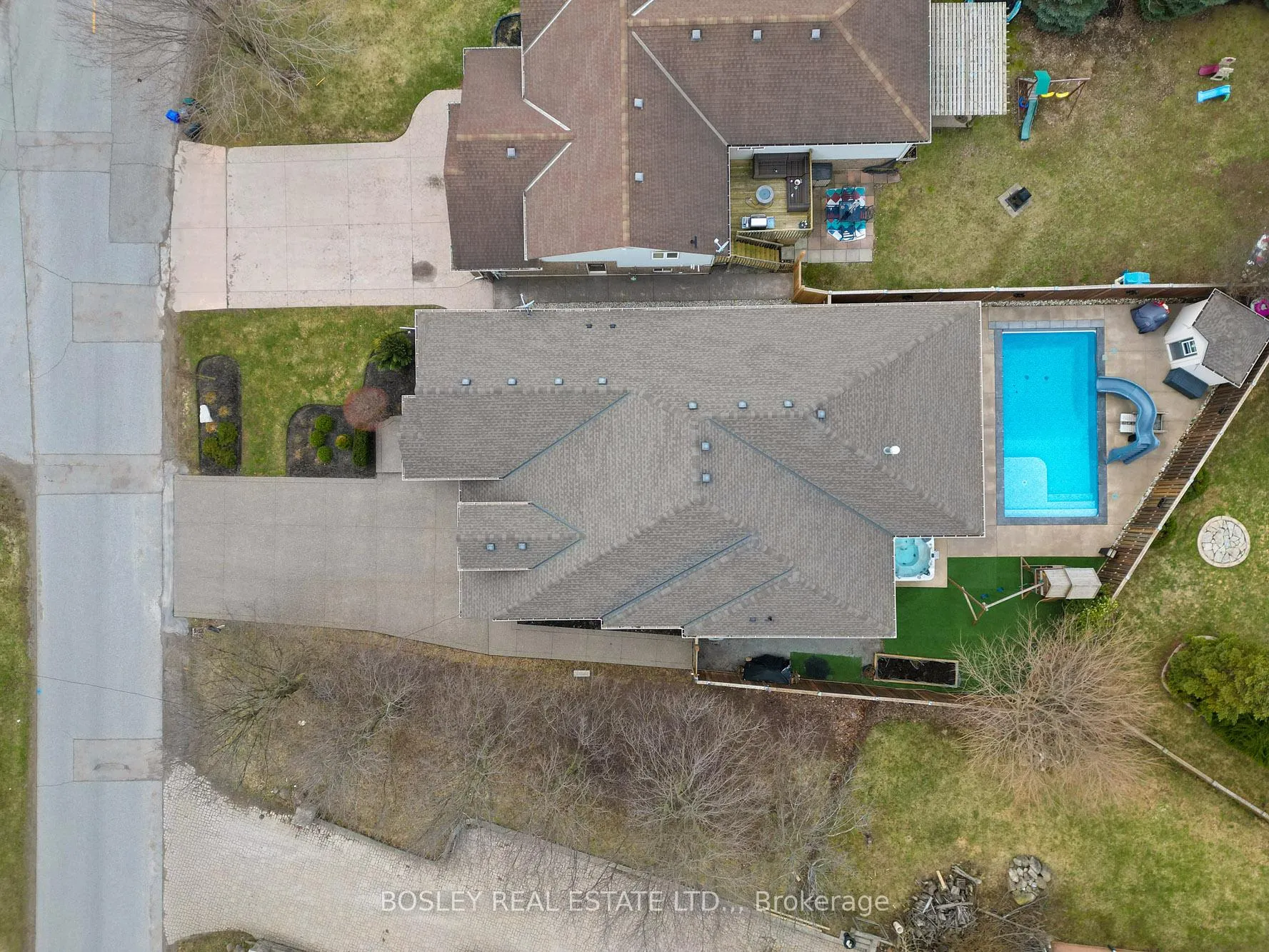 Photo 45 of 2299 Portage Road, Niagara Falls, Church's Lane — HOMEH