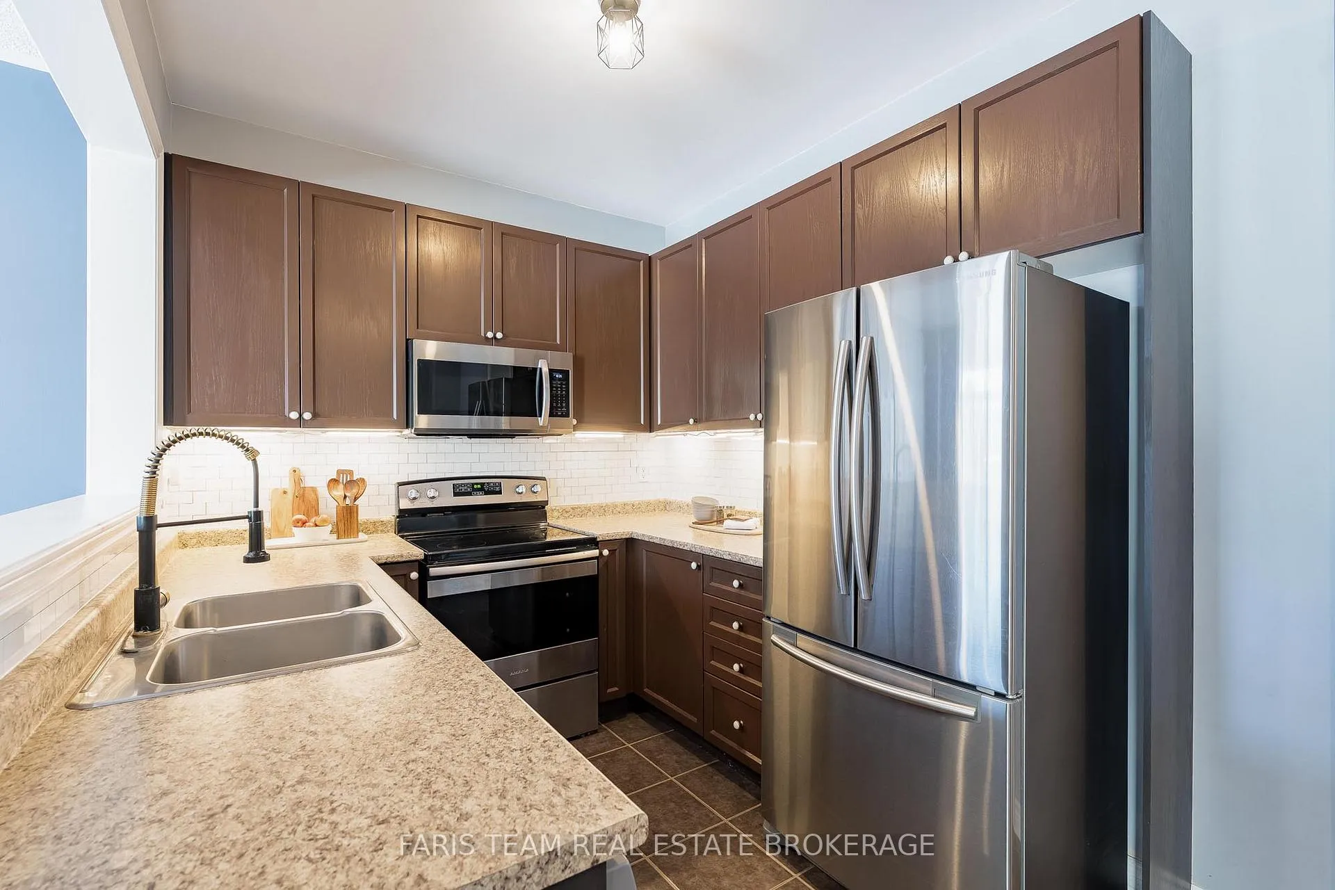 Photo 8 of 80 Blanchard Crescent, Essa, Angus — HOMEH
