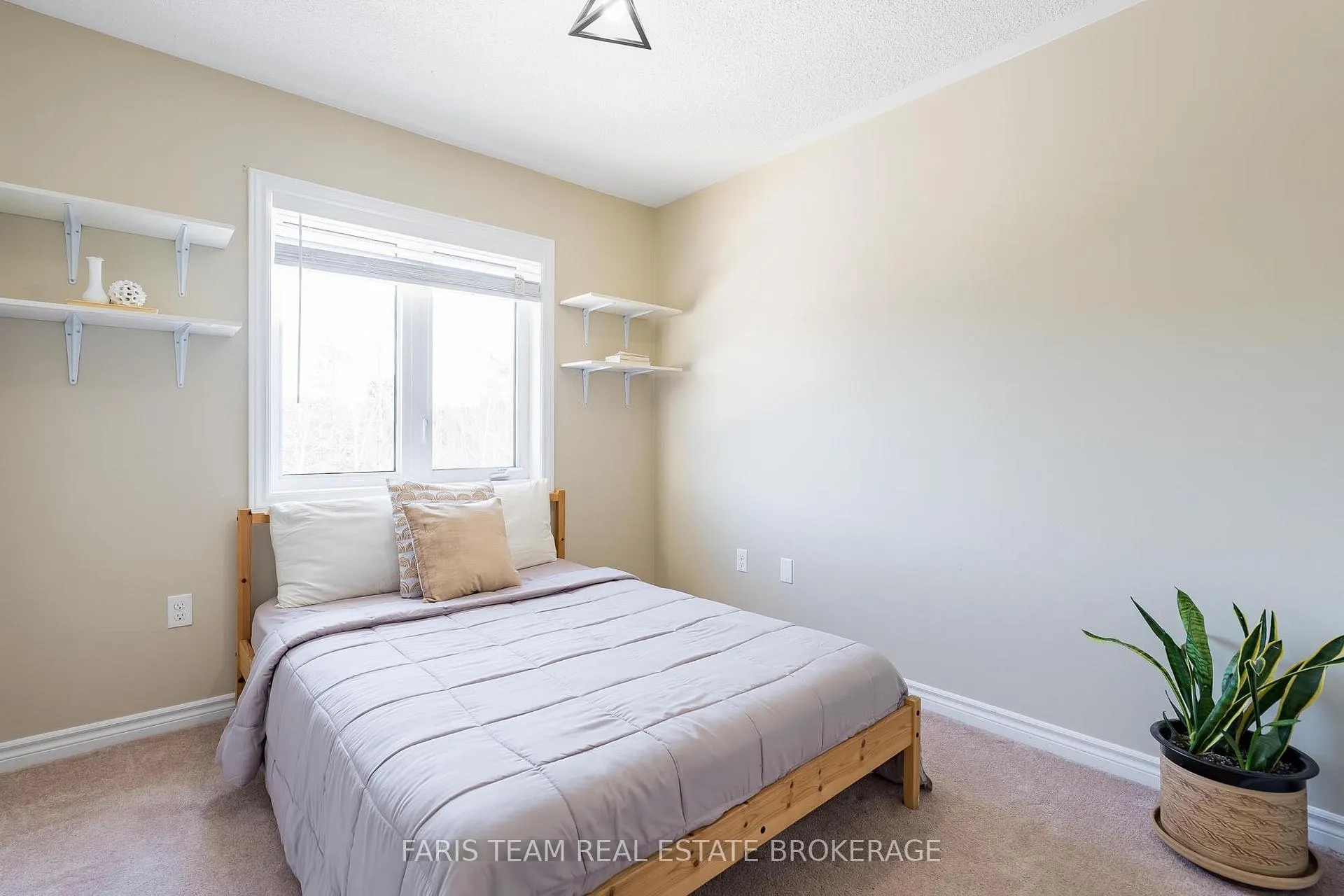 Photo 19 of 80 Blanchard Crescent, Essa, Angus — HOMEH