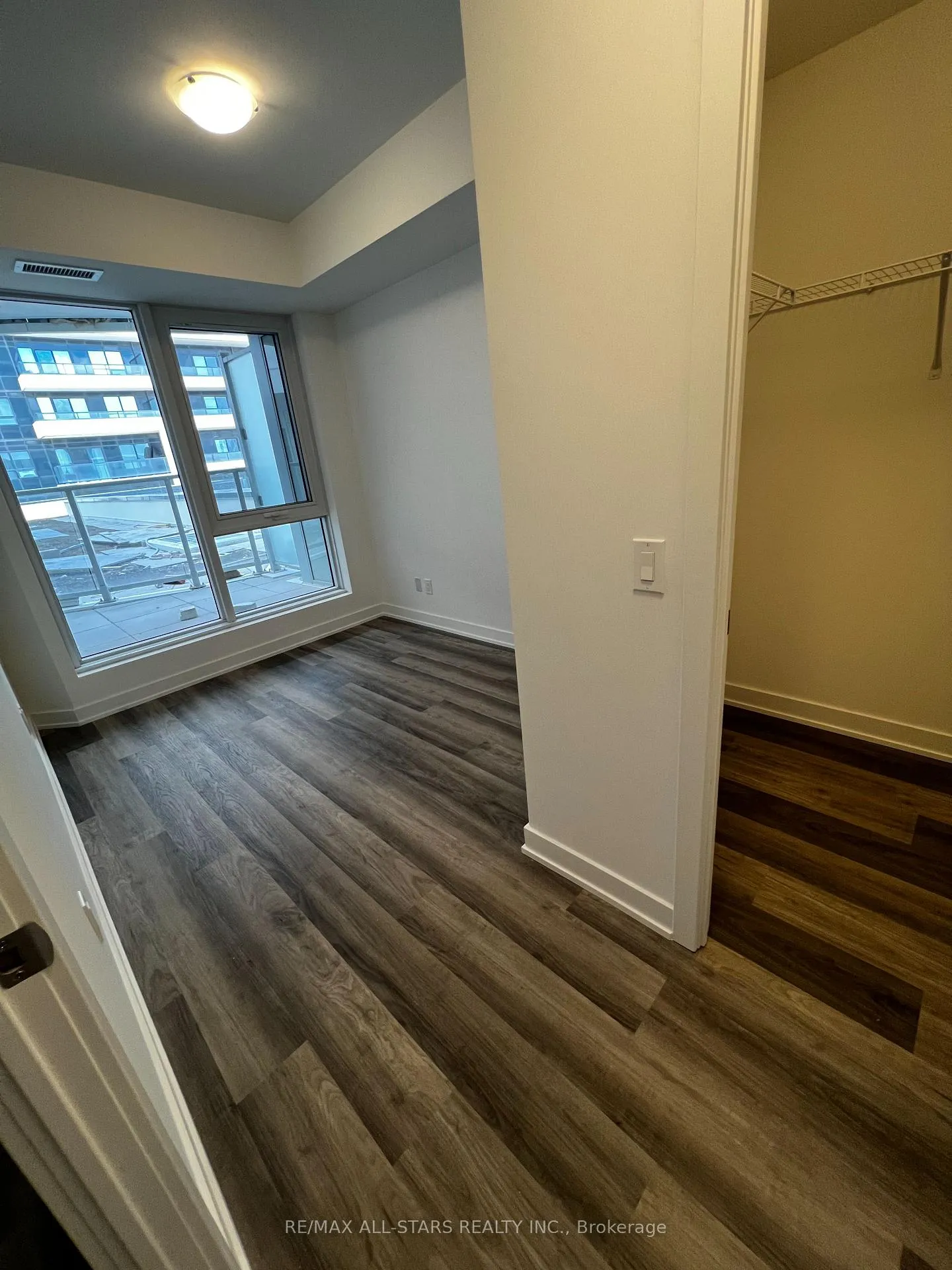 Photo 4 of Unit 217, 1010 Sandy Beach Road, Pickering, Bay Ridges — HOMEH