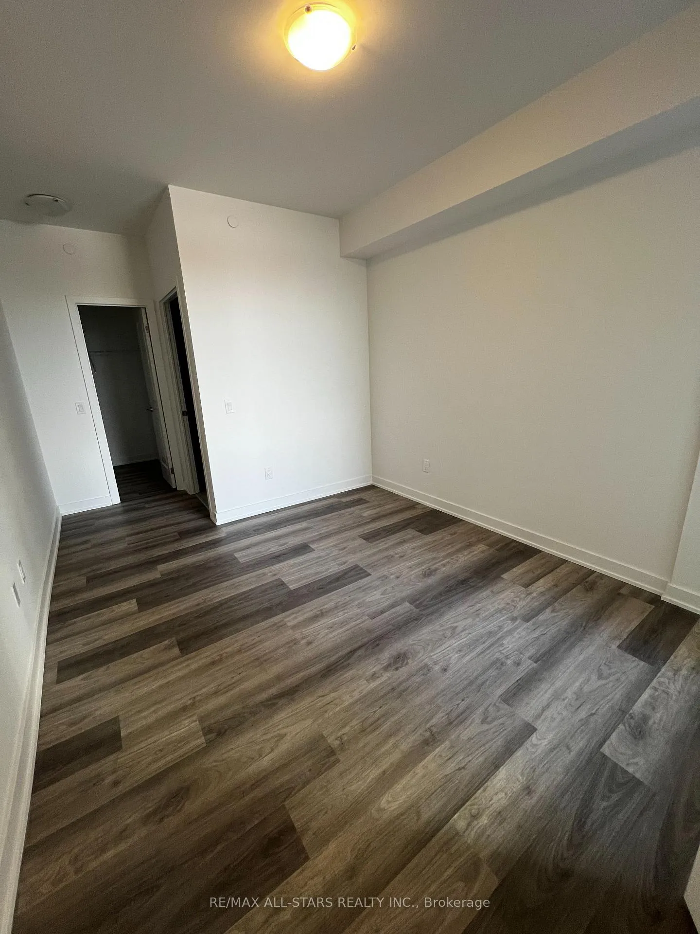 Photo 7 of Unit 217, 1010 Sandy Beach Road, Pickering, Bay Ridges — HOMEH