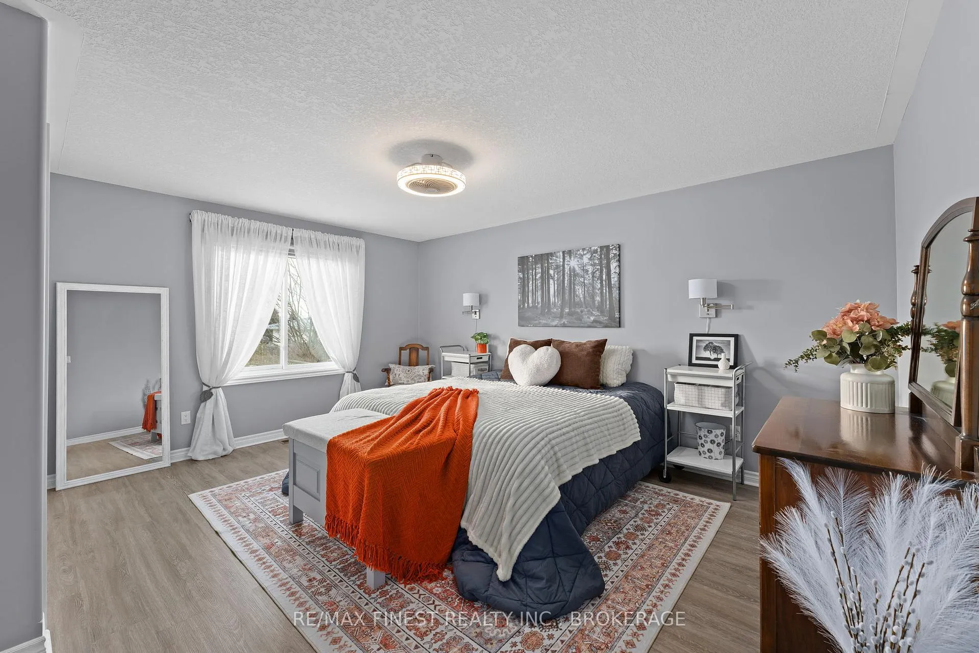 Photo 17 of 151 Macdougall Drive, Loyalist, Amherstview — HOMEH