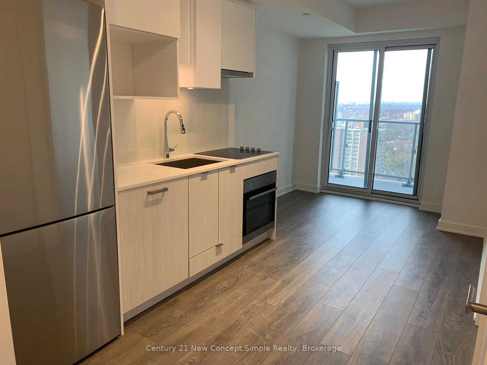 Photo 2 of Unit 2813, 195 Redpath Avenue, Toronto, Mount Pleasant West — HOMEH
