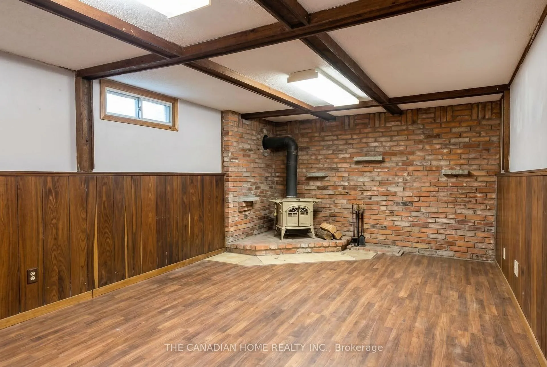 Photo 13 of 126 Lilacside Drive, Hamilton, Thorner — HOMEH